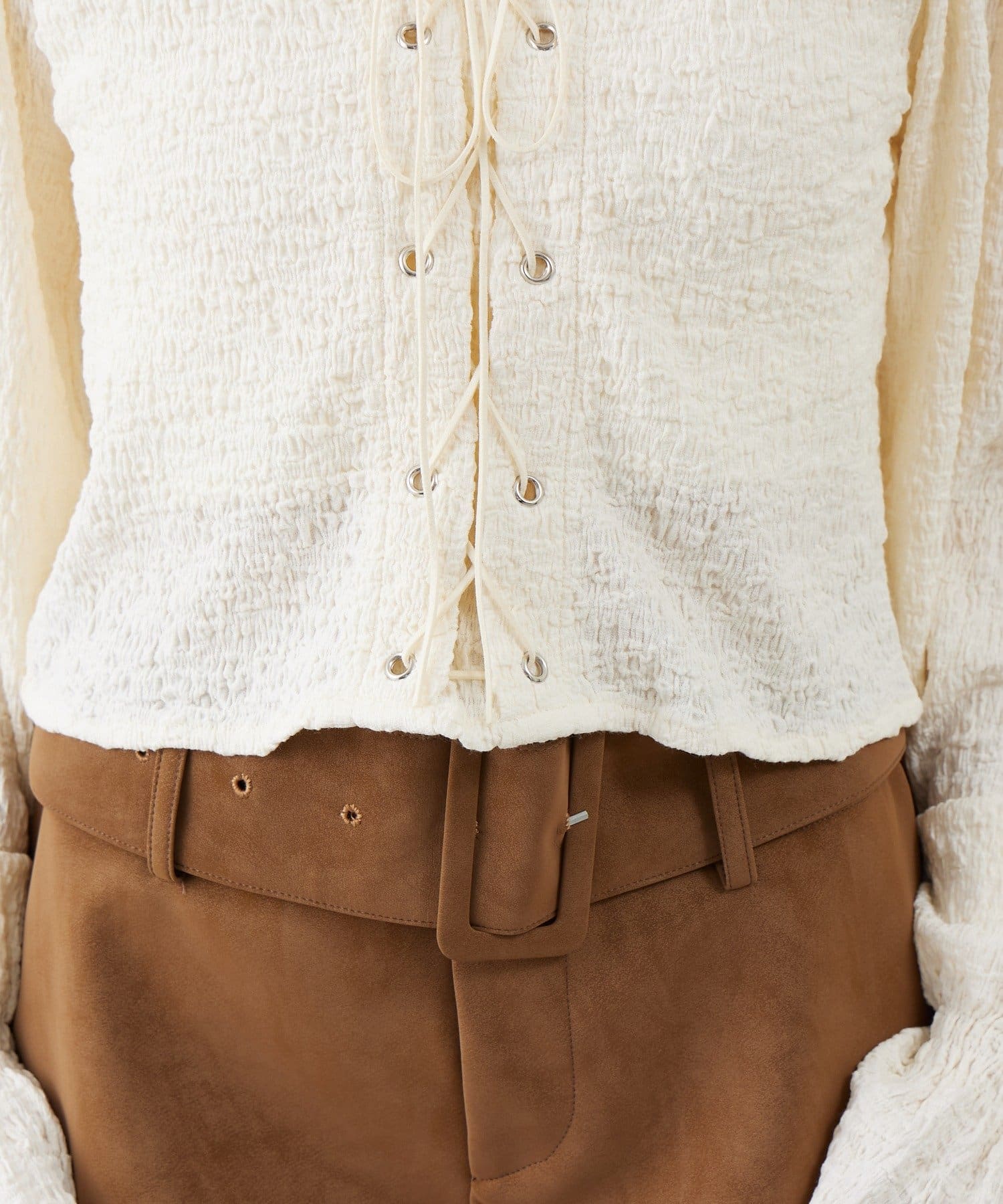 OUTLET(アウトレット) 【mystic】レースアップ ジャガードブラウス