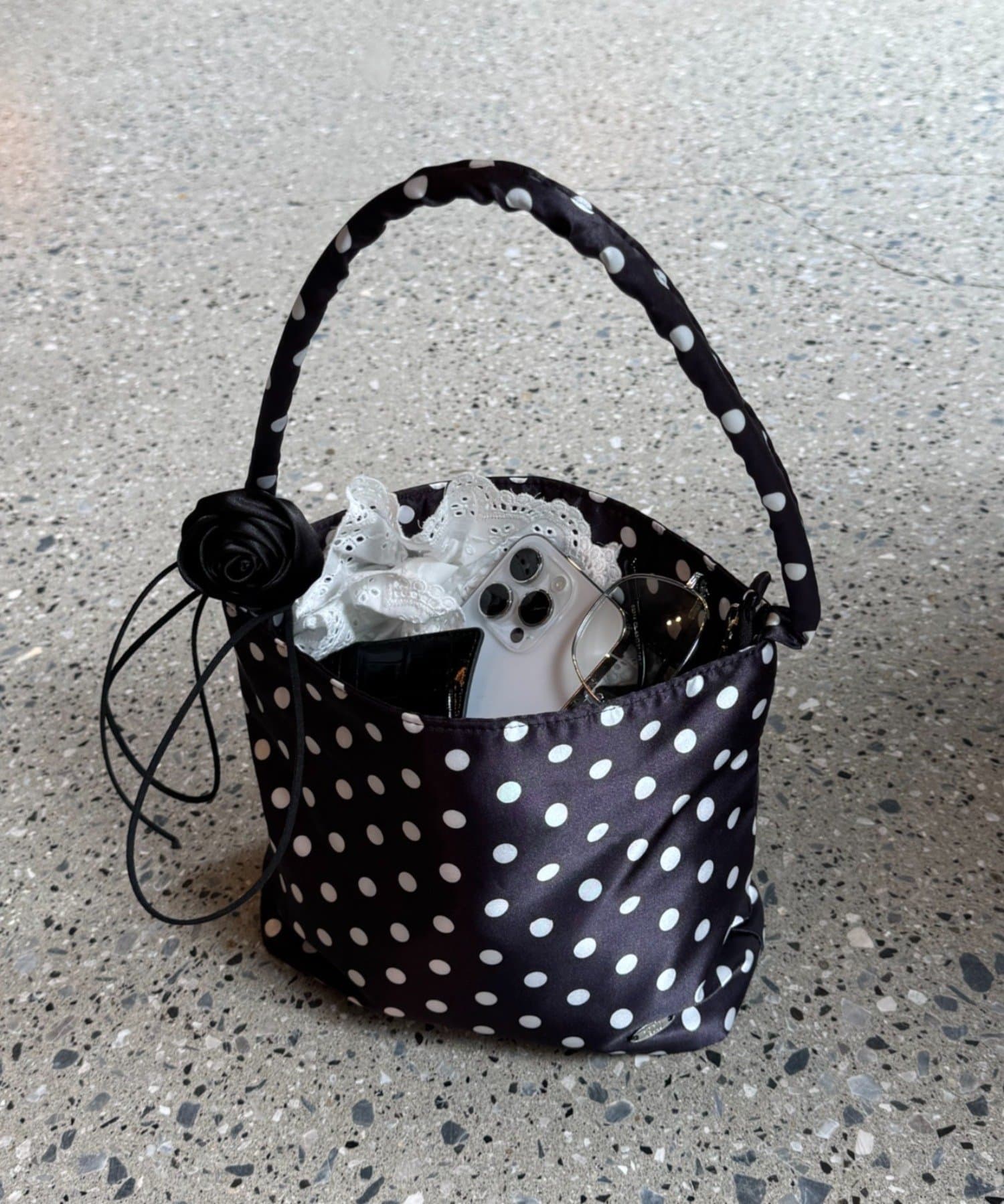 OUTLET(アウトレット) 【CIAOPANIC TYPY】バラチャーム付きサテンバッグ