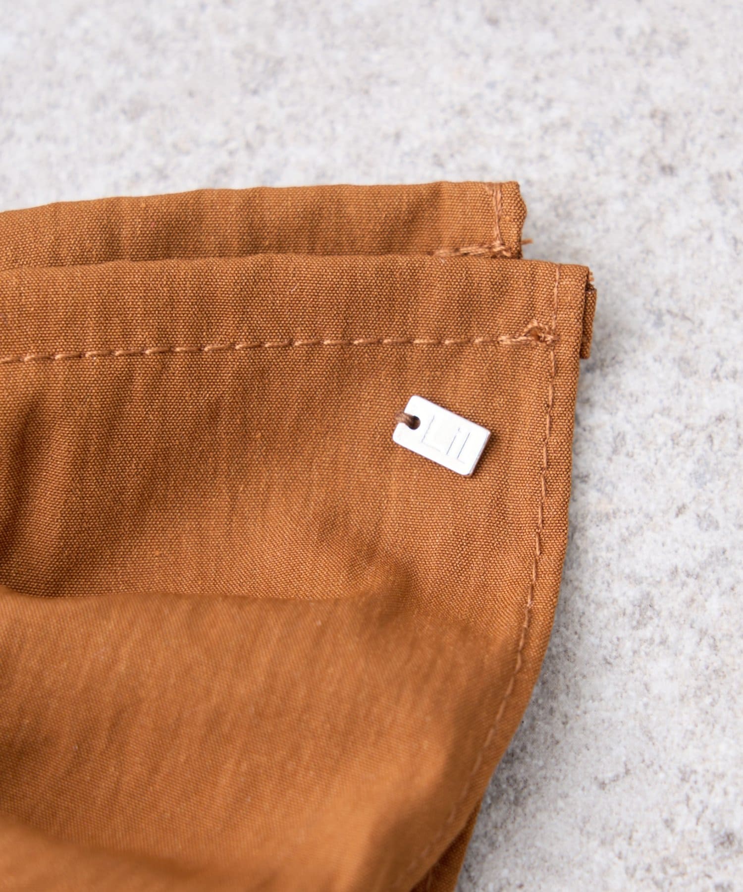 OUTLET(アウトレット) 【CIAOPANIC TYPY】プレート付きハーフフリルシュシュ