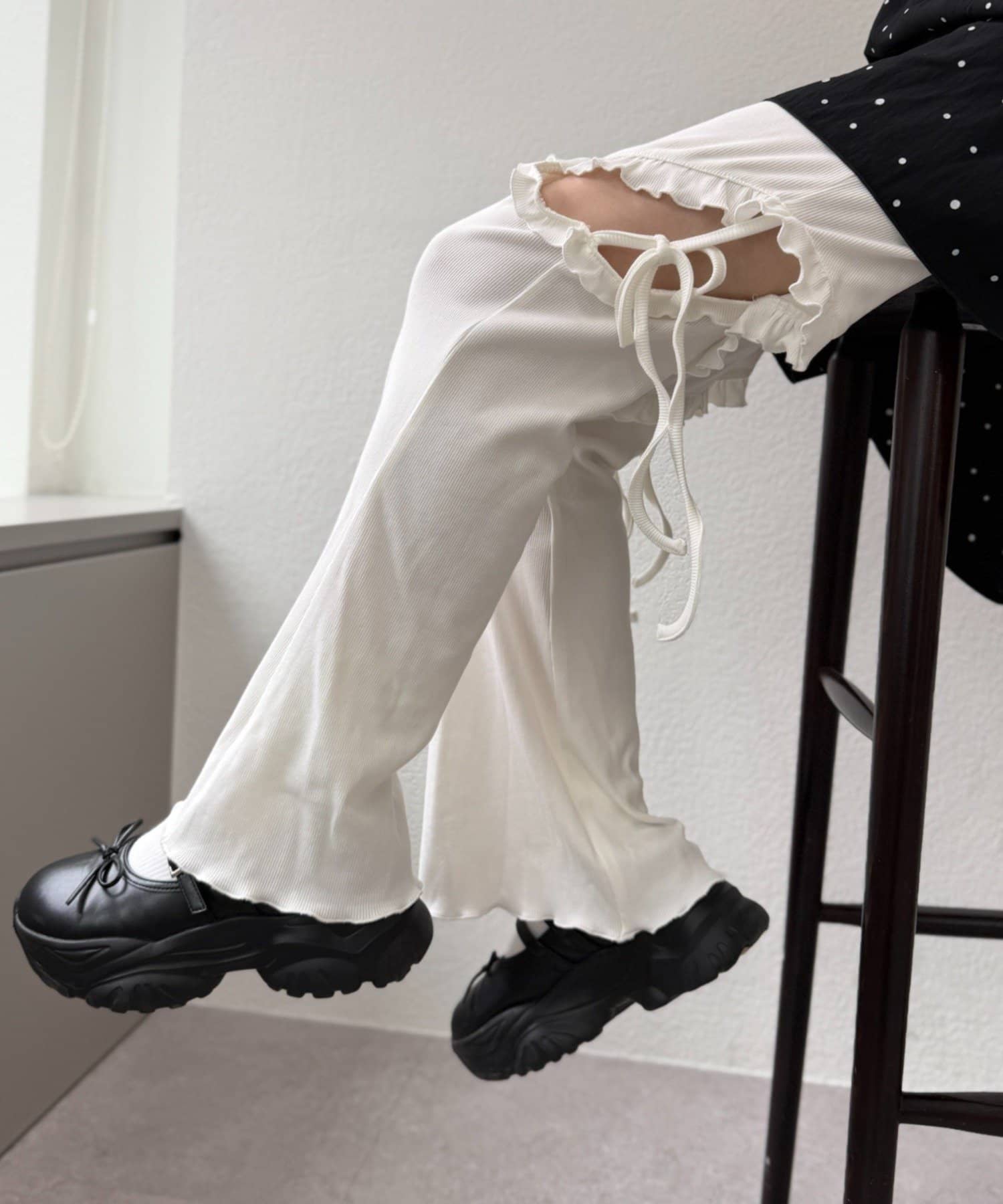 OUTLET(アウトレット) 【w closet】リボンフリルパンツ