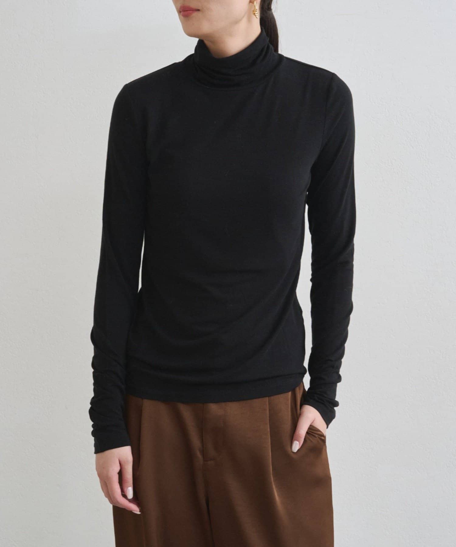 OUTLET(アウトレット) 【earthy_】ベーシックタートルカットソー