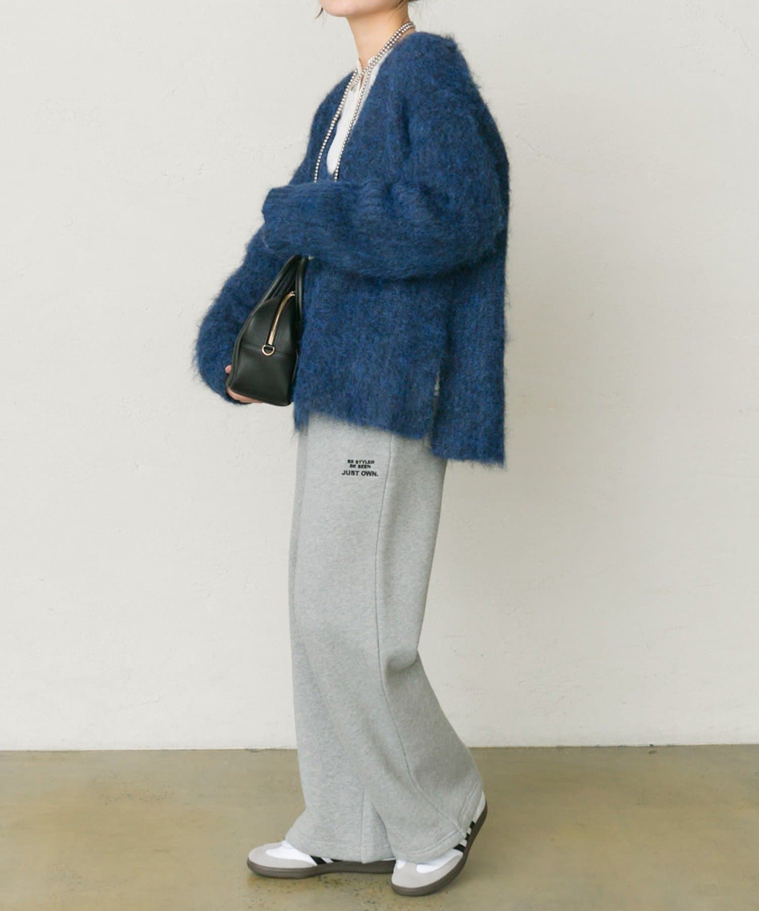 PUAL CE CIN(ピュアルセシン) 起毛Vネックニットプルオーバー