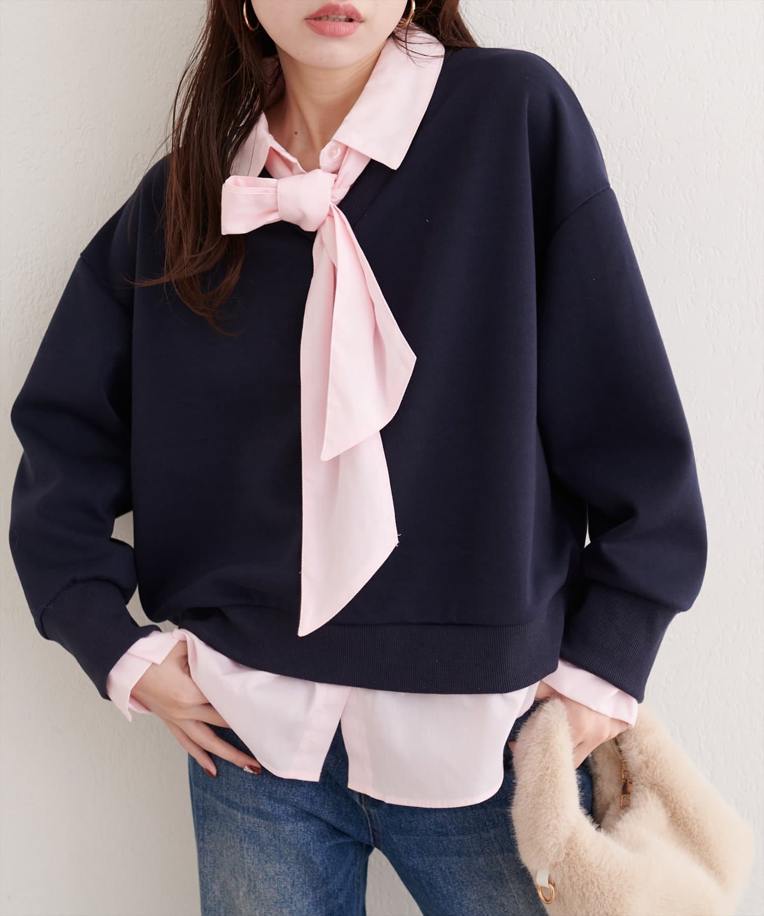 natural couture(ナチュラルクチュール) ボウタイ付きシャツレイヤードプルオーバー