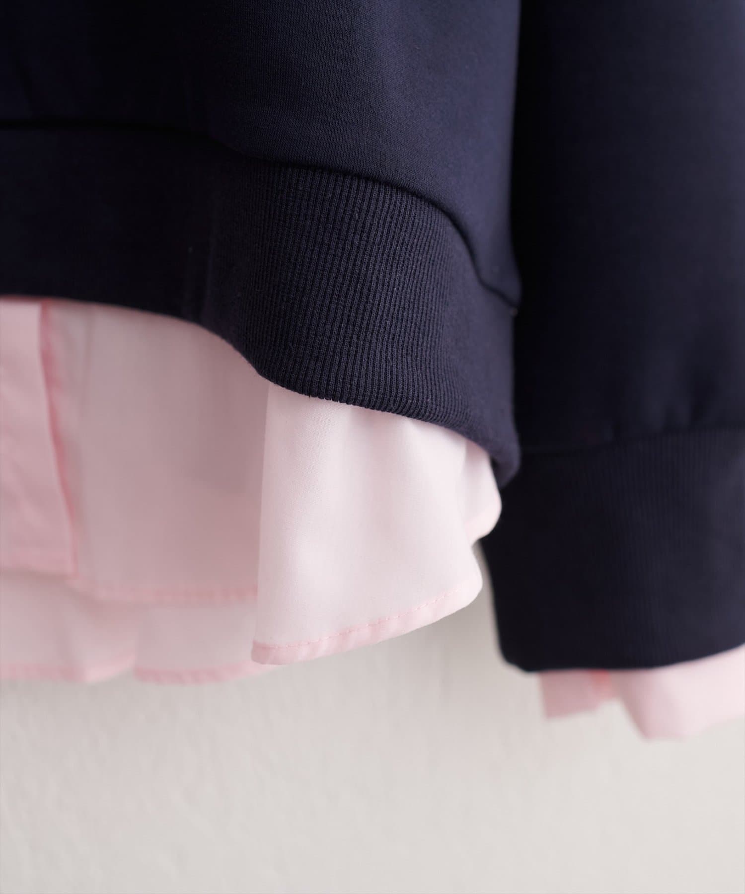 natural couture(ナチュラルクチュール) ボウタイ付きシャツレイヤードプルオーバー