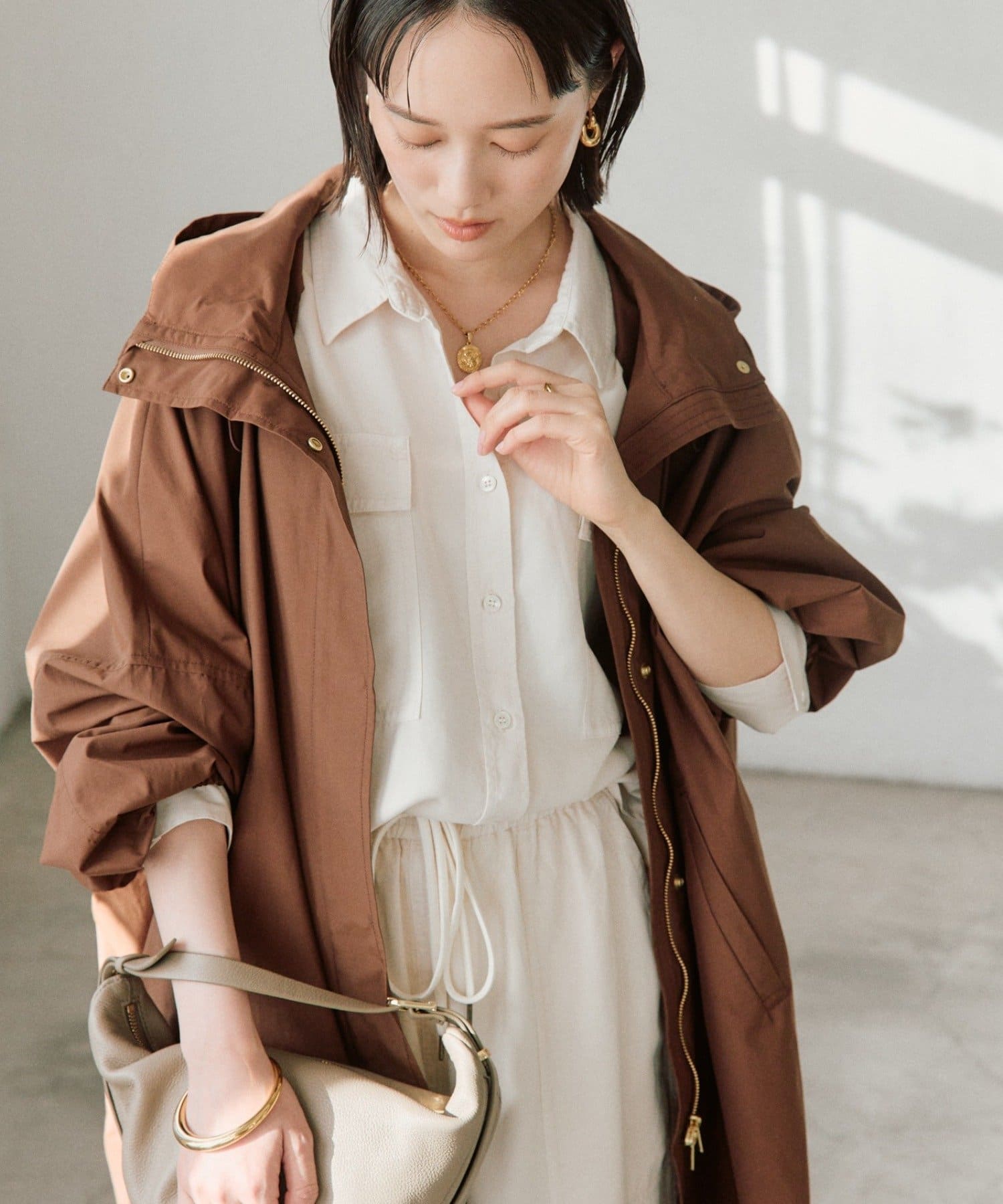 RIVE DROITE(リヴドロワ) 予約【一部EC限定カラー/花粉ガード・撥水加工・UVカット機能】ドルマンフーディライトコート