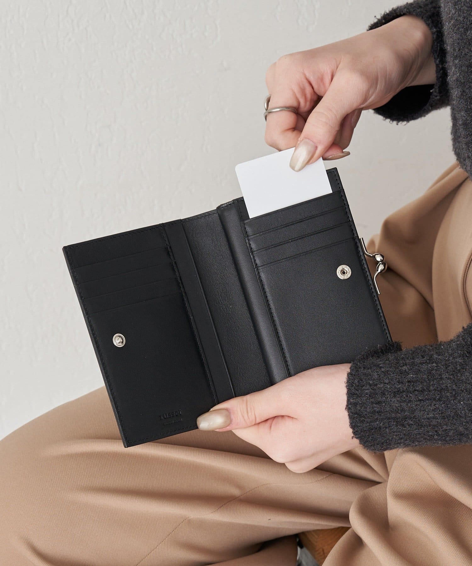 russet(ラシット) がま口折財布