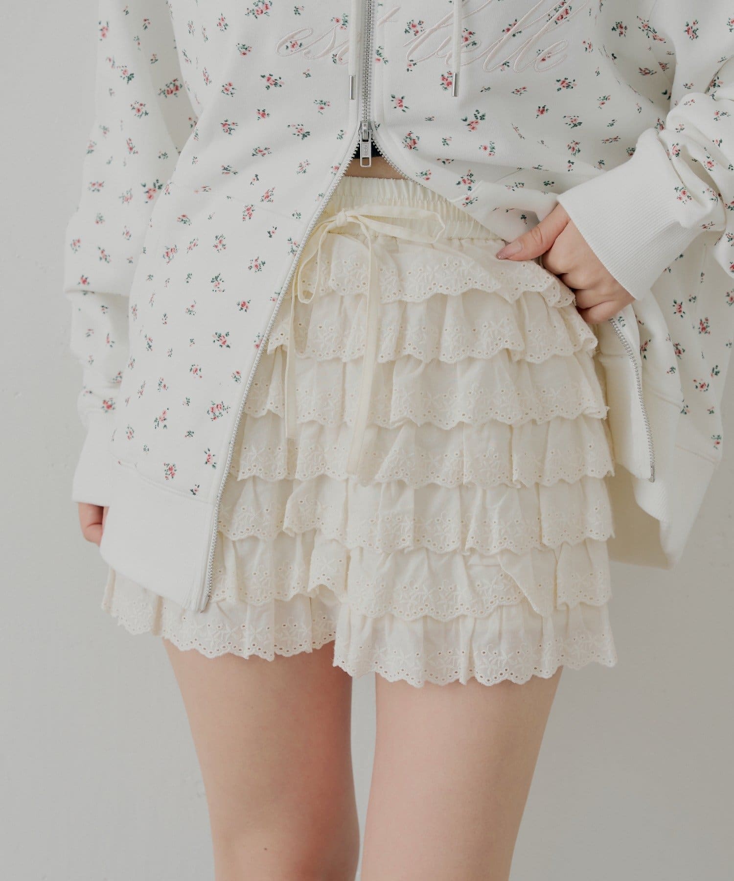 Chico(チコ) 【12/19(金)18時販売】レースフリルティアードスカート