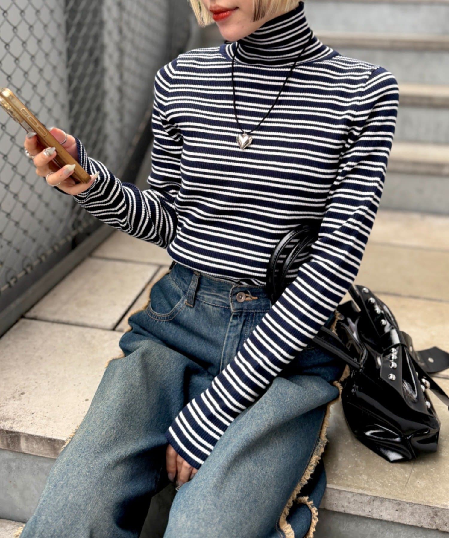 w closet(ダブルクローゼット) ボーダータートルニット