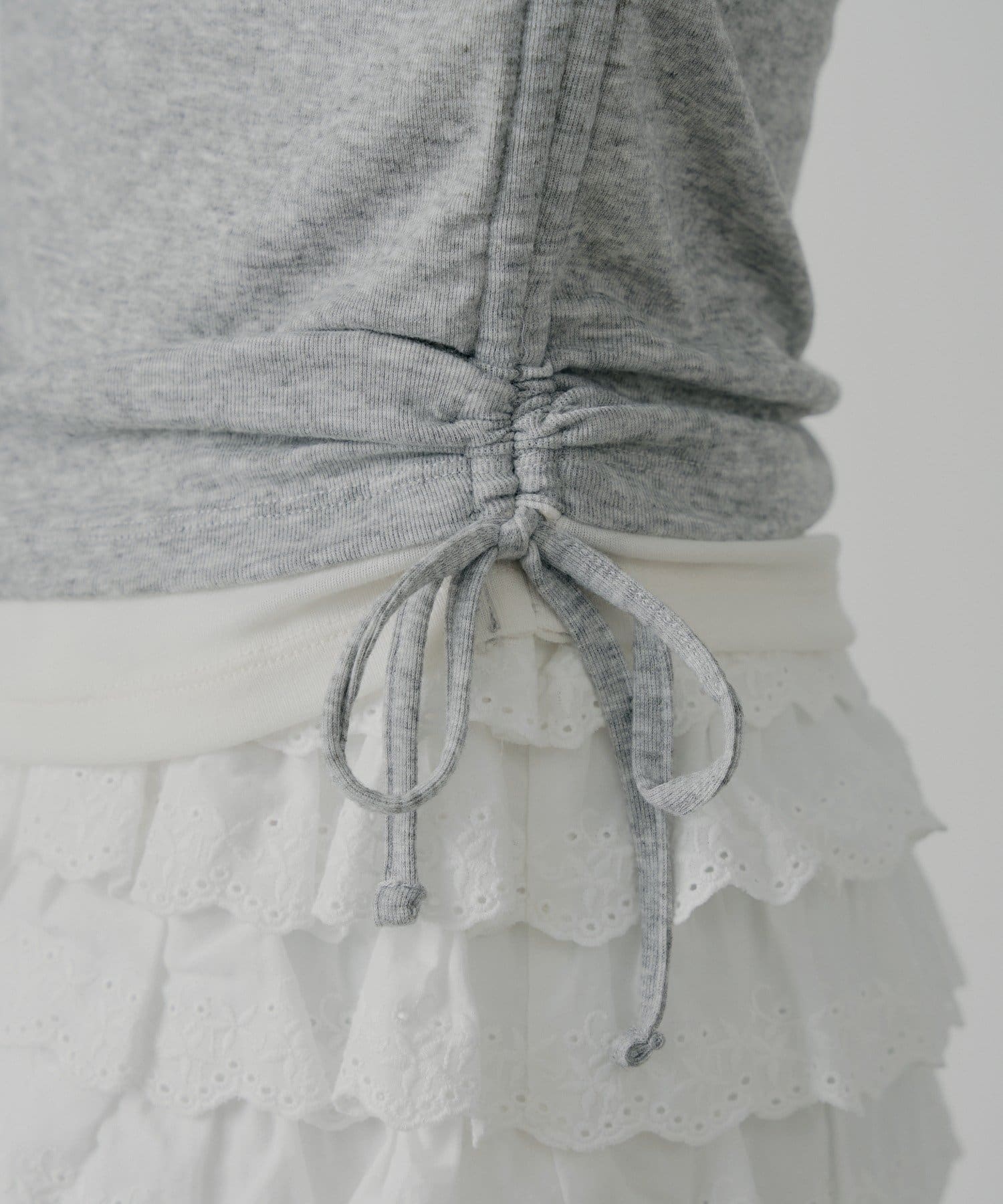 Chico(チコ) ワンショルレイヤードTシャツ