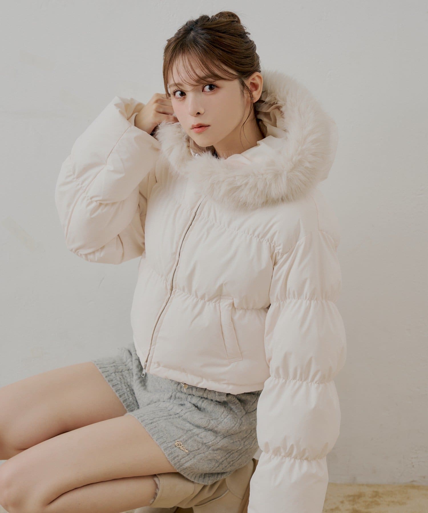 Chico(チコ) ショート丈ファーフード中綿ブルゾン