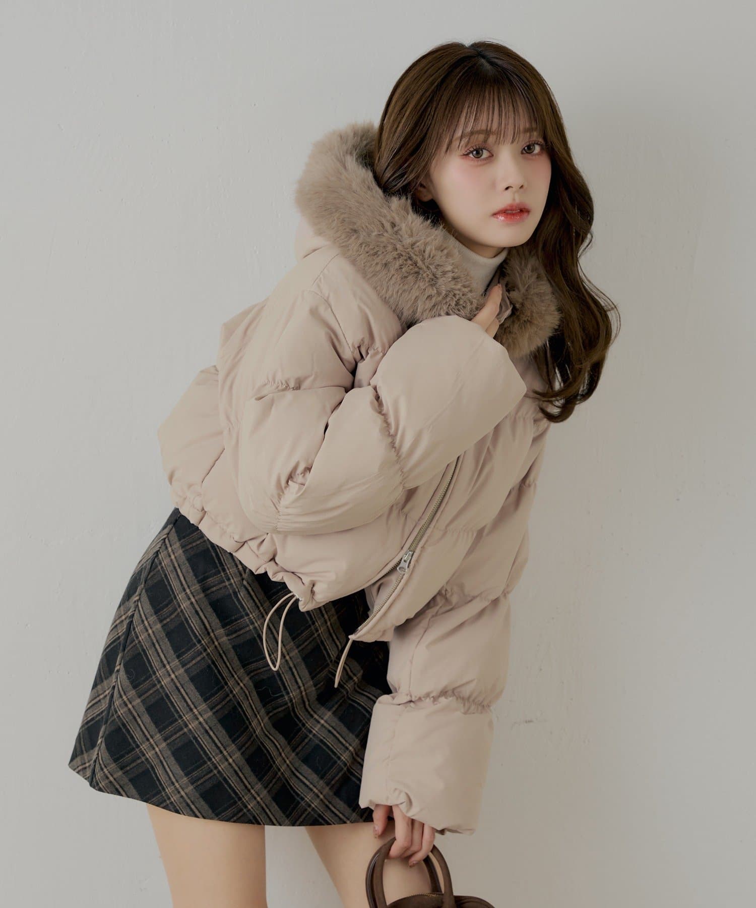 Chico(チコ) ショート丈ファーフード中綿ブルゾン