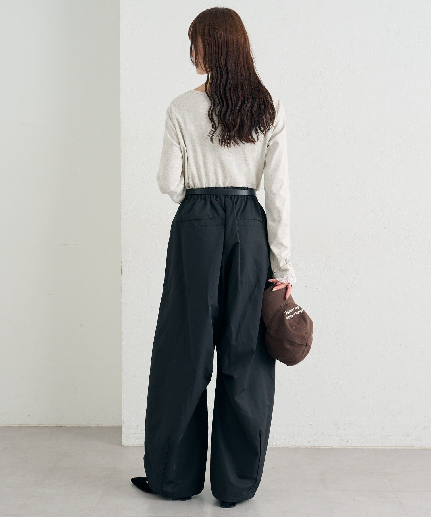 mystic(ミスティック) ボリュームイージーパンツ