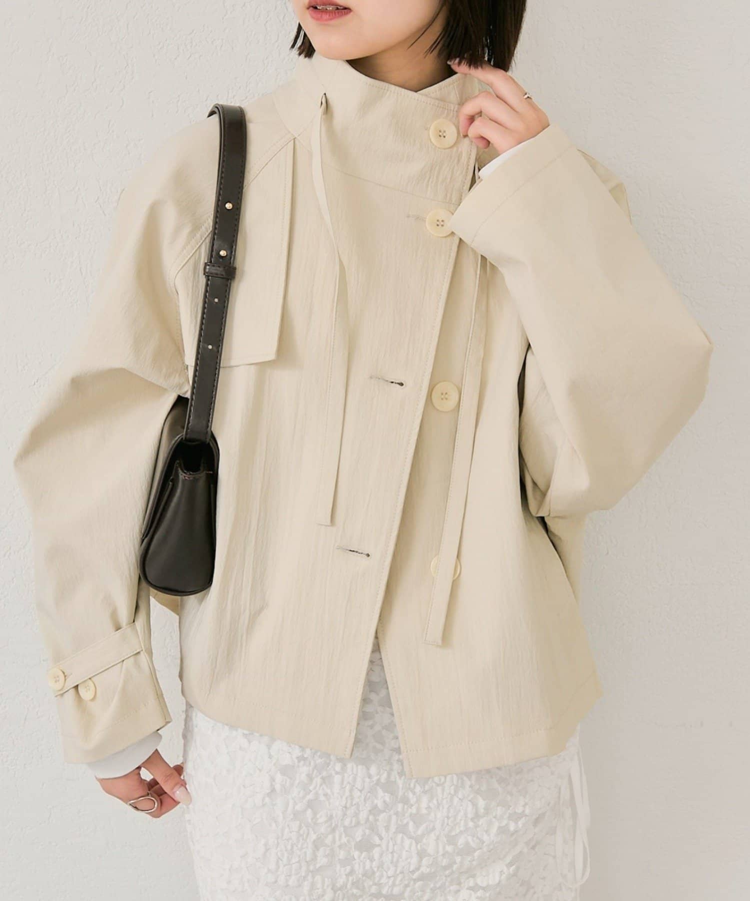 mysticのスタンドカラーショートトレンチ