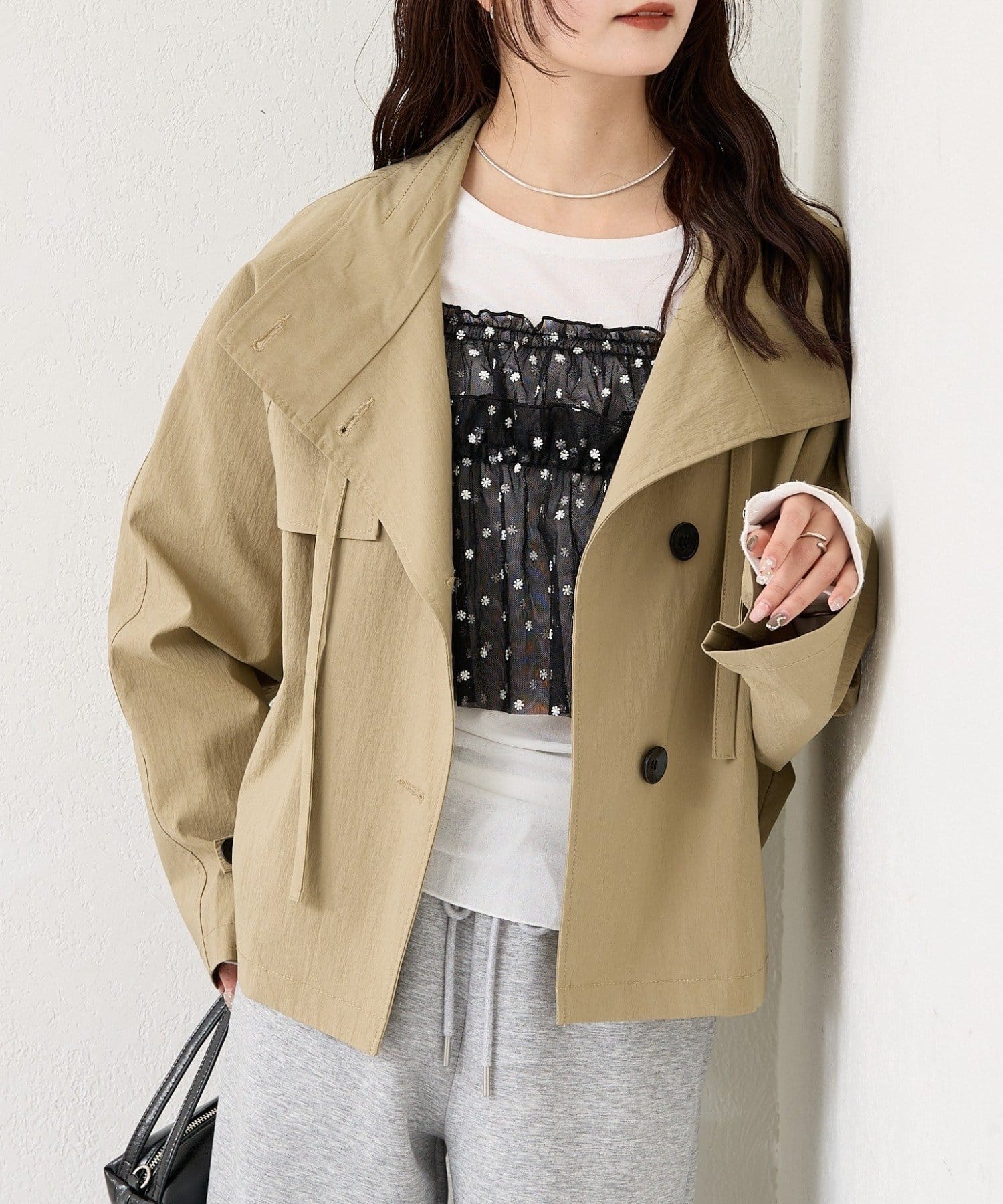 mystic(ミスティック) スタンドカラーショートトレンチ