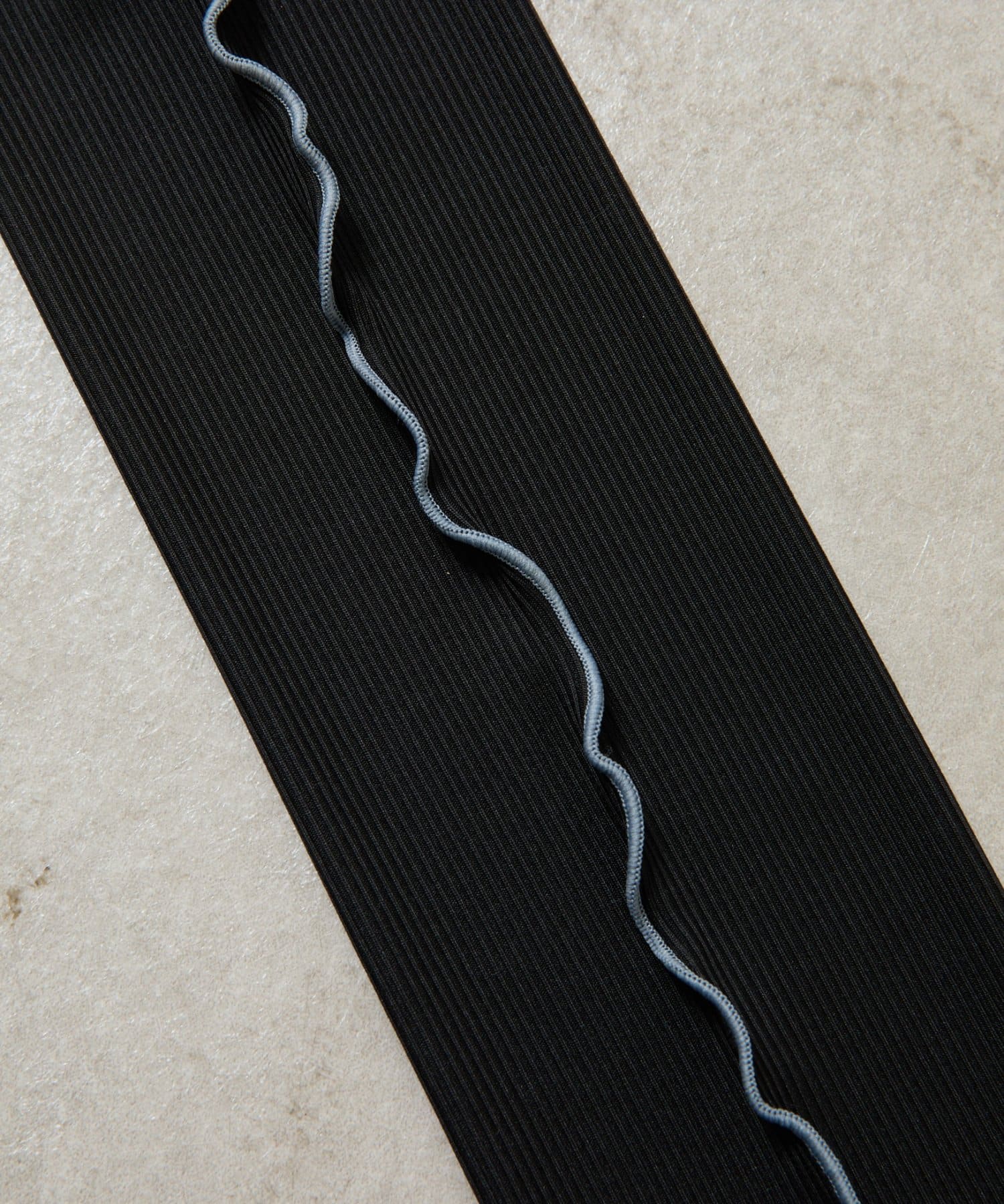 COLONY 2139(コロニー トゥーワンスリーナイン) 冷感UVシャーリングアームカバー60cm