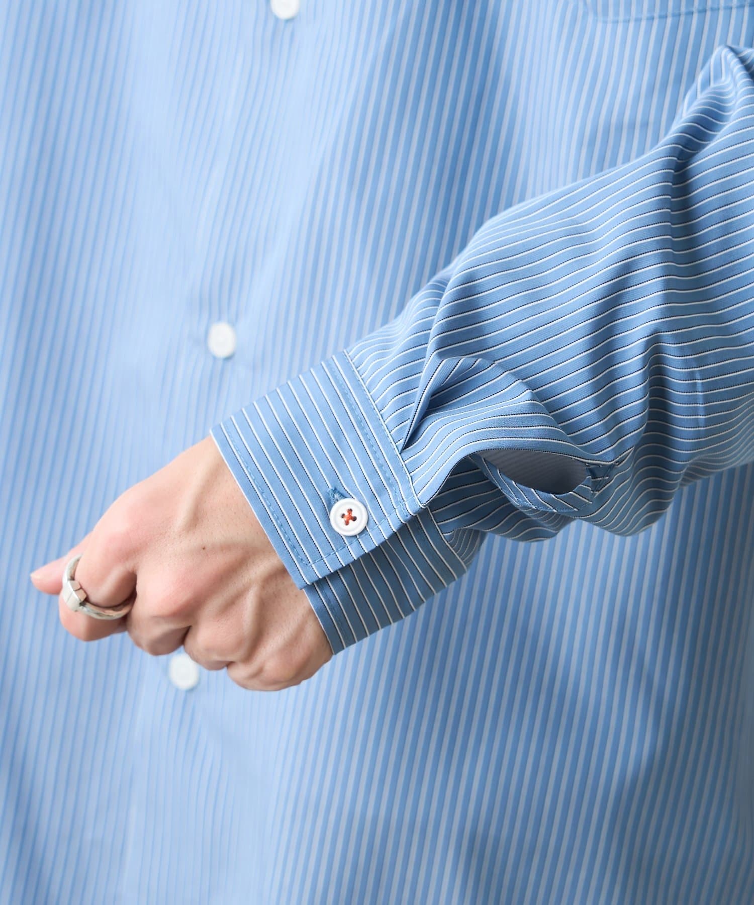 CIAOPANIC TYPY(チャオパニックティピー) ≪26SS展示会アイテム≫ユニセックス/シルクタッチ立体ストライプシャツ