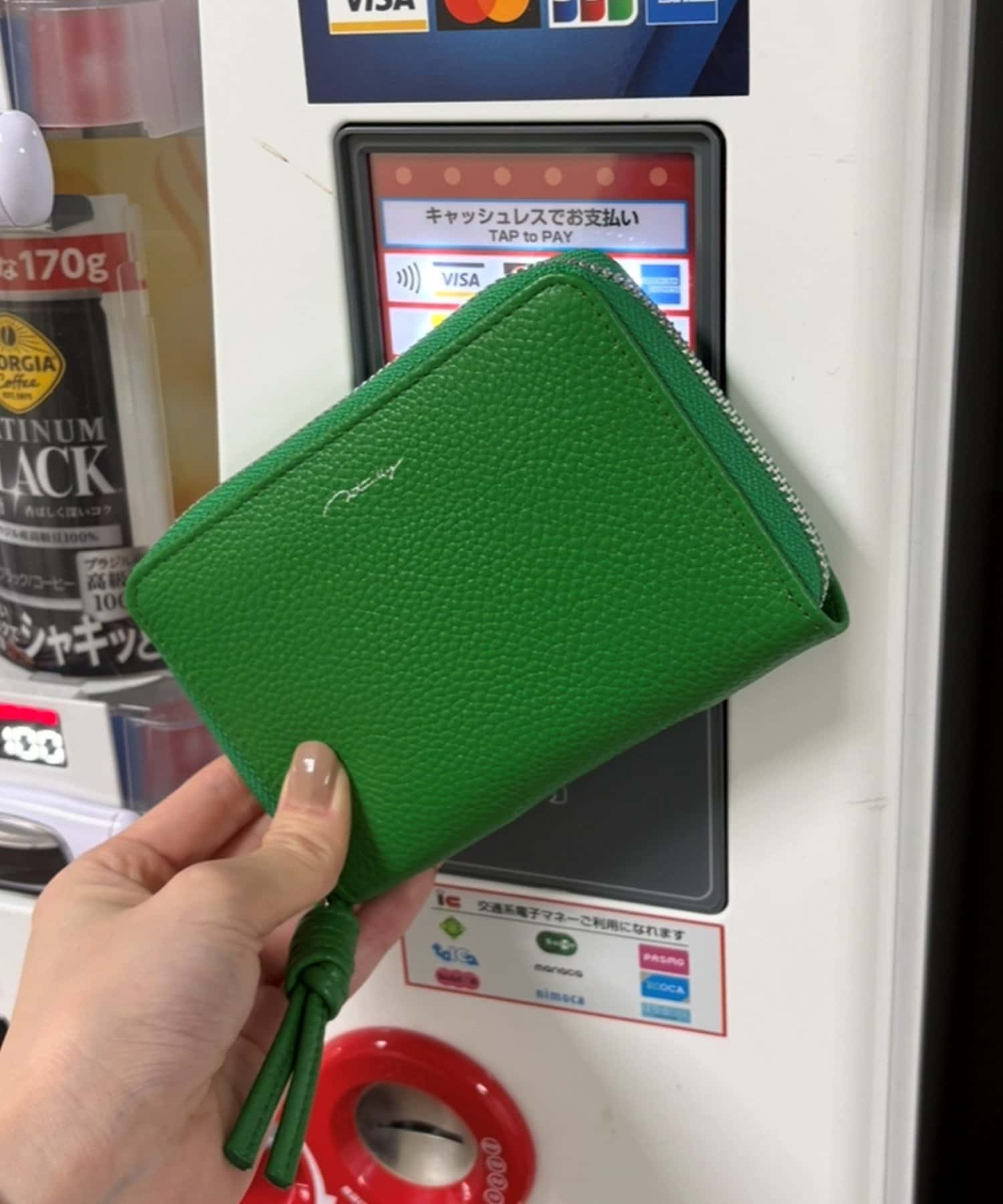 BIRTHDAY BAR(バースデイバー) 本革 コンパクトウォレット B7サイズ 財布