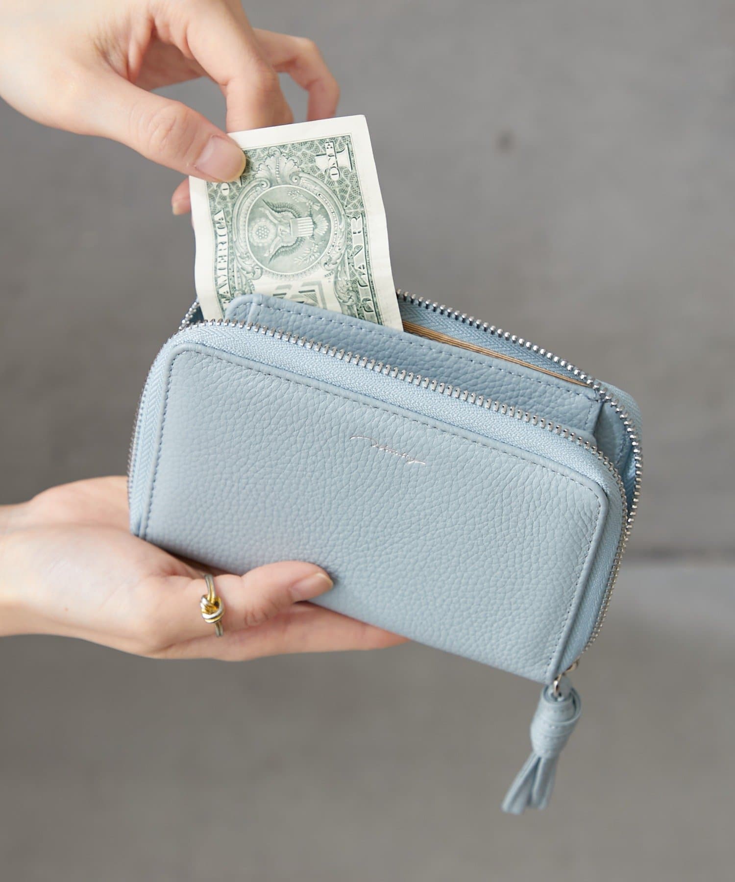 BIRTHDAY BAR(バースデイバー) 本革 コンパクトウォレット B7サイズ 財布