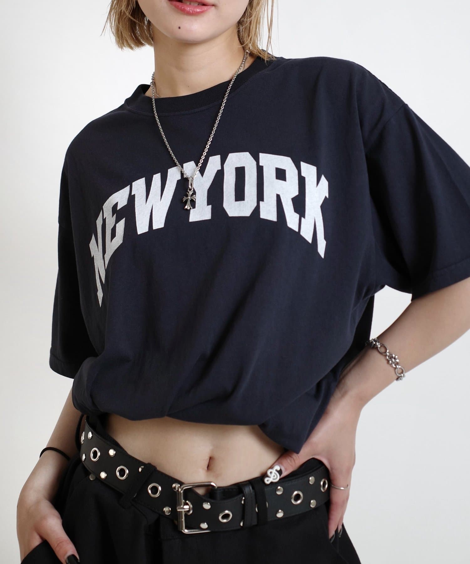 OUTLET(アウトレット) 【WHO'S WHO gallery】ロゴTEE / 3サイズ