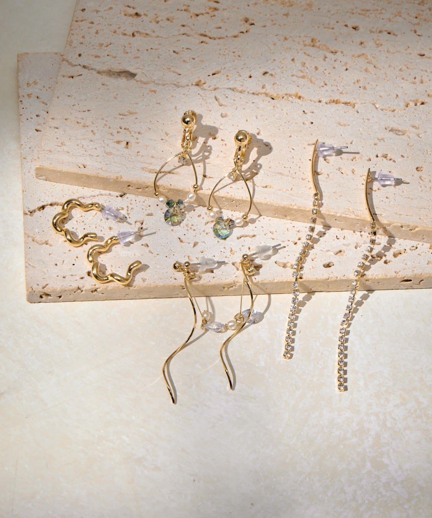 Lattice(ラティス) 華奢ロングピアス