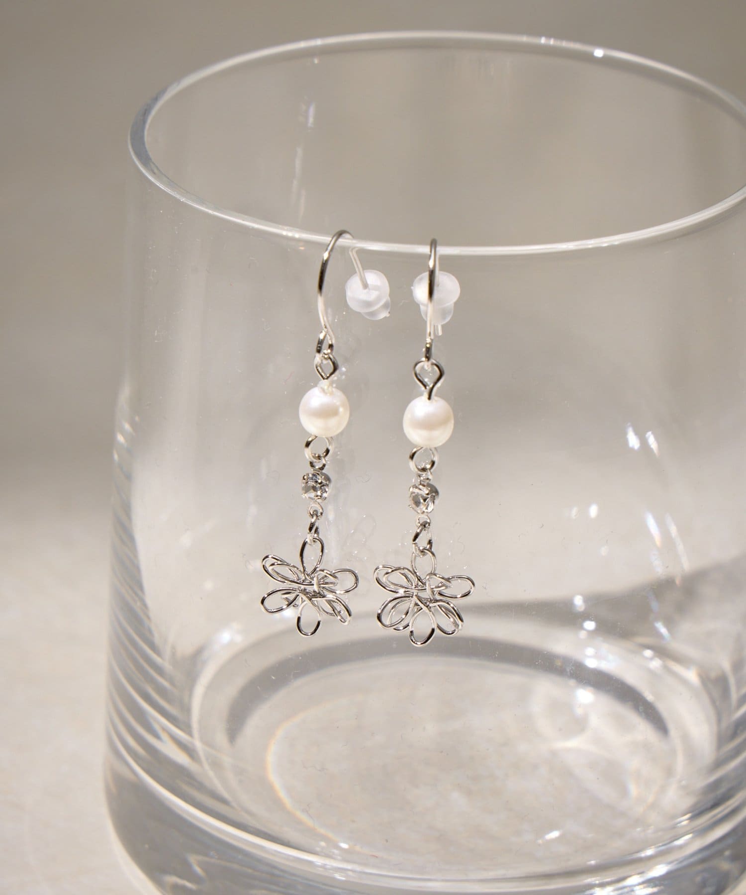 Lattice(ラティス) フラワーピアス