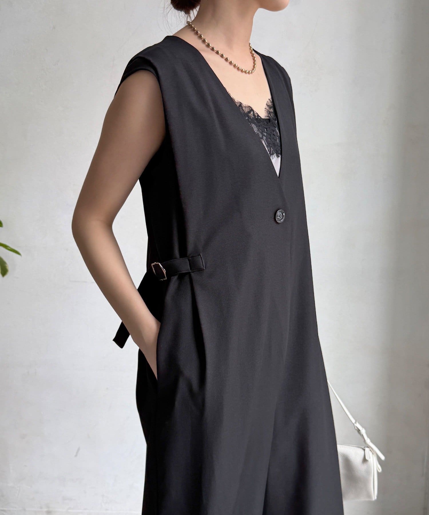 DOUDOU(ドゥドゥ) 【WEB限定】Vネックコンビネゾン