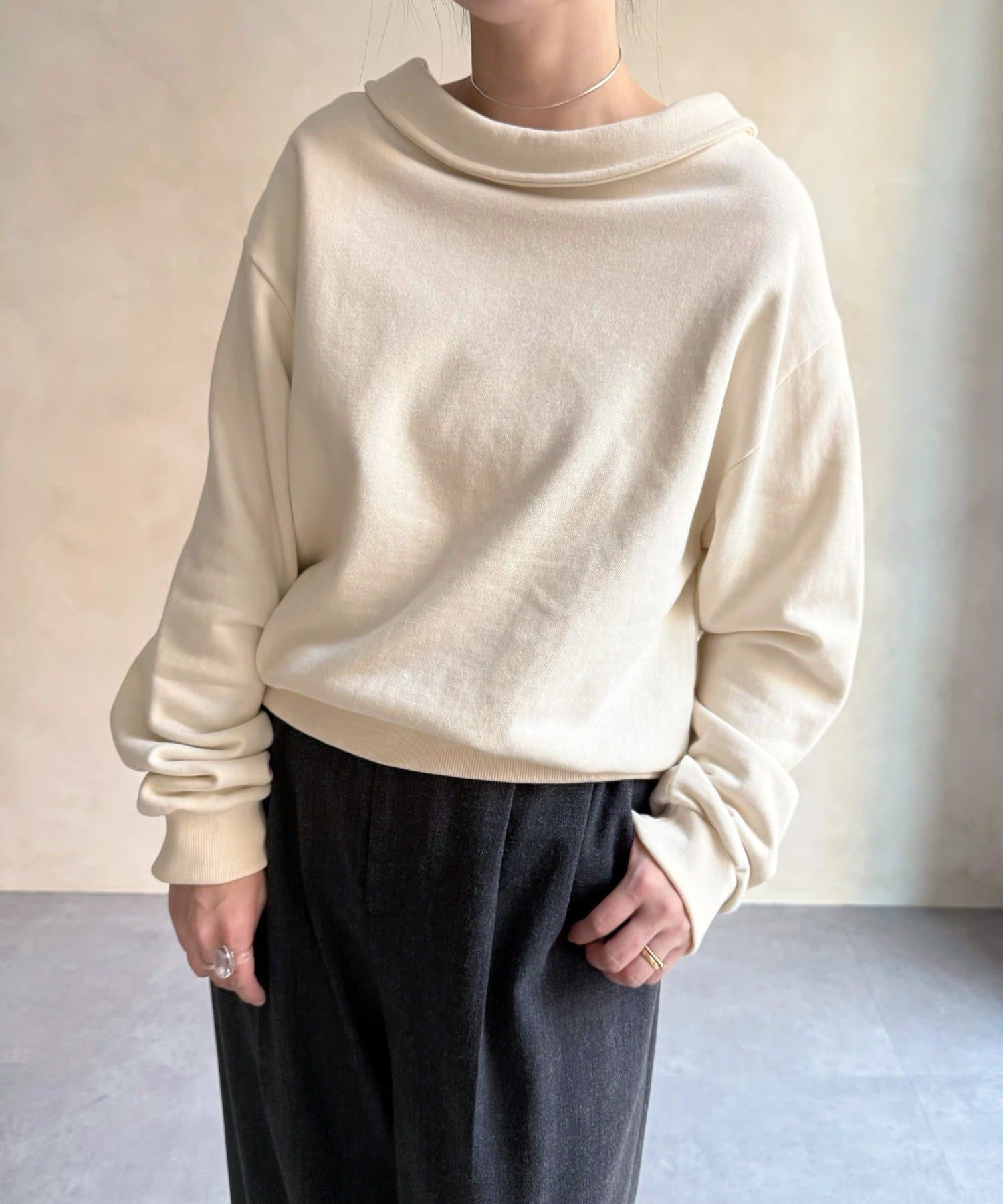 12/11(木)12：00予約開始》オフショルトレーナー | BEARDSLEY