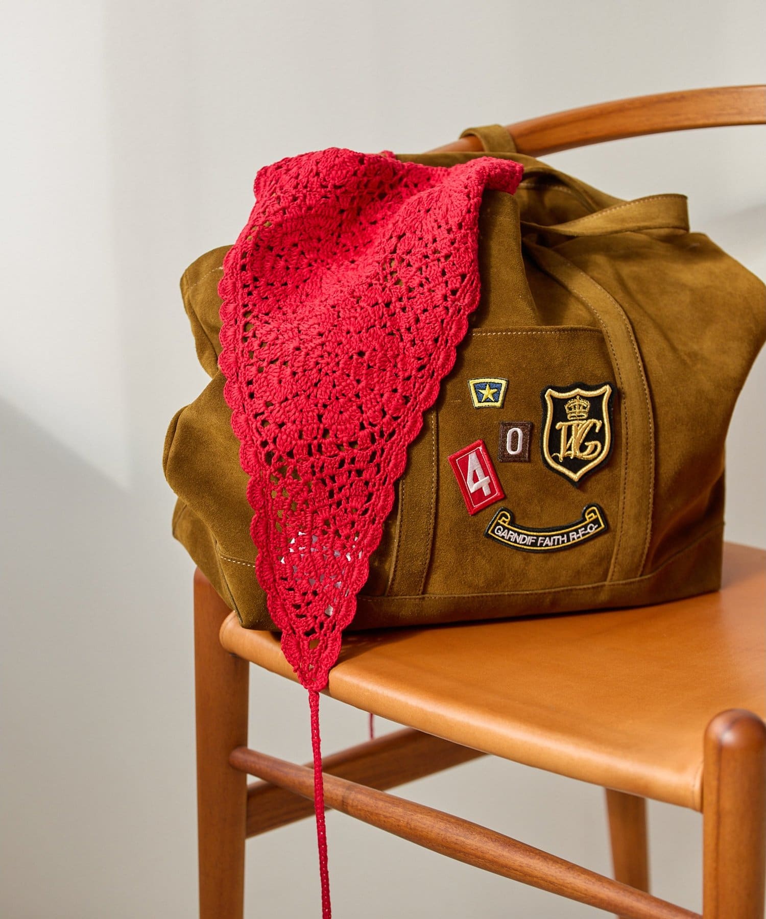 Whim Gazette(ウィム ガゼット) クロシェニットスカーフ