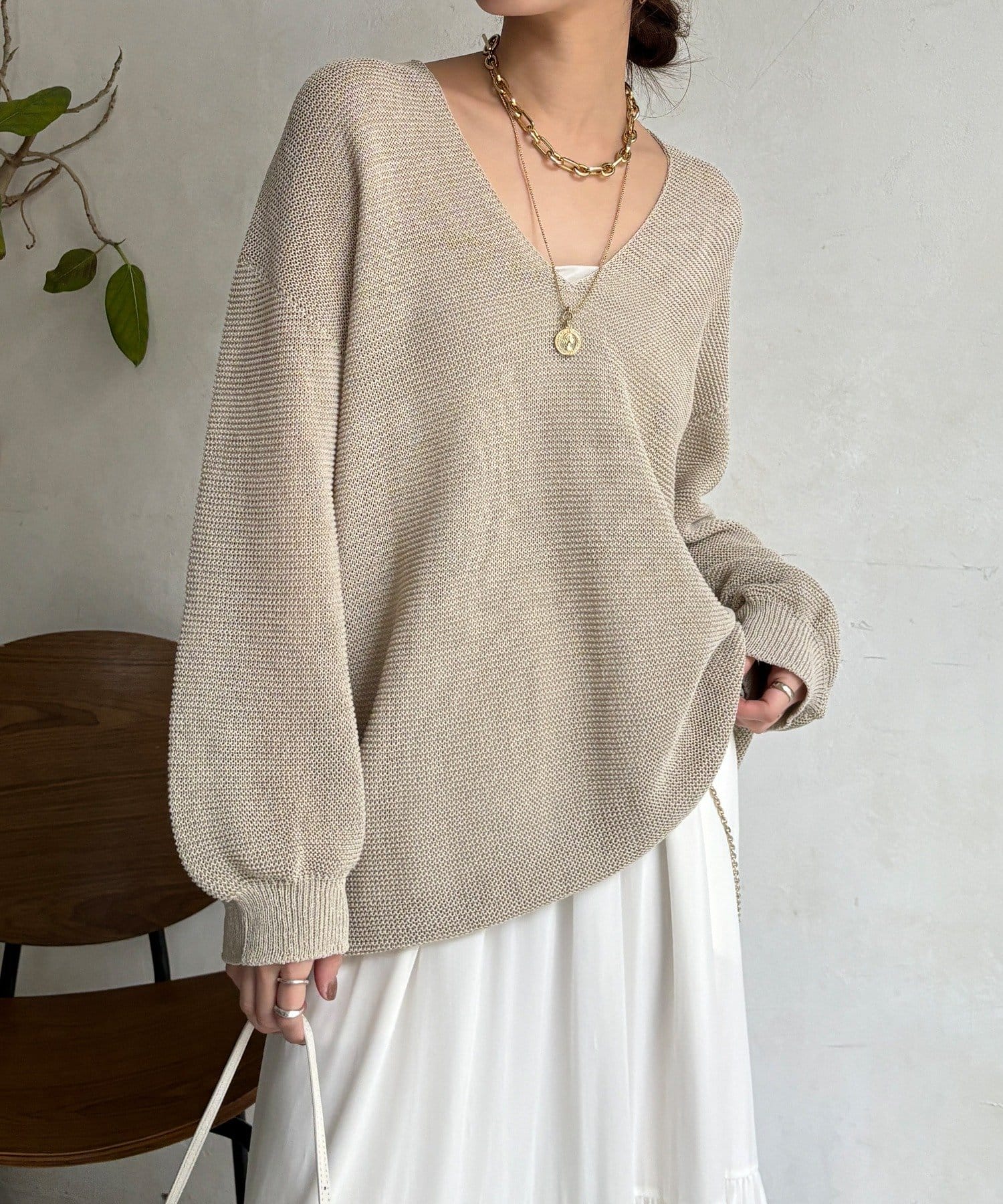 DOUDOU(ドゥドゥ) ガーター深Vプルオーバー