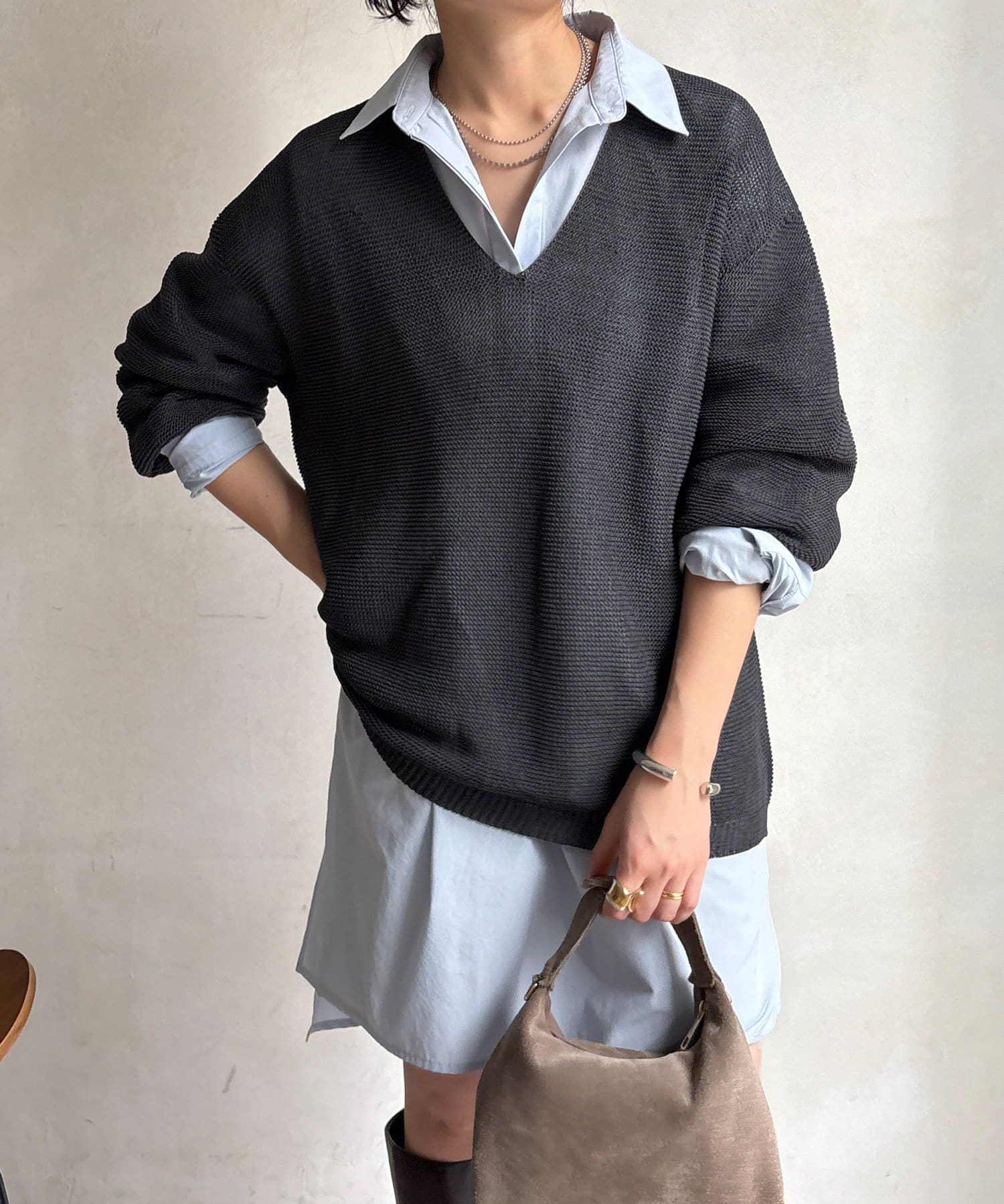 DOUDOU(ドゥドゥ) ガーター深Vプルオーバー