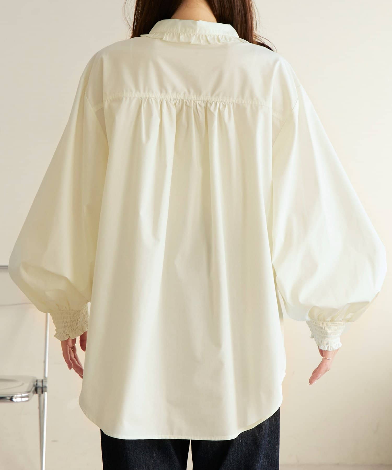 DISCOAT(ディスコート) 【SS先行予約/WEB限定】フリルカラーブラウス