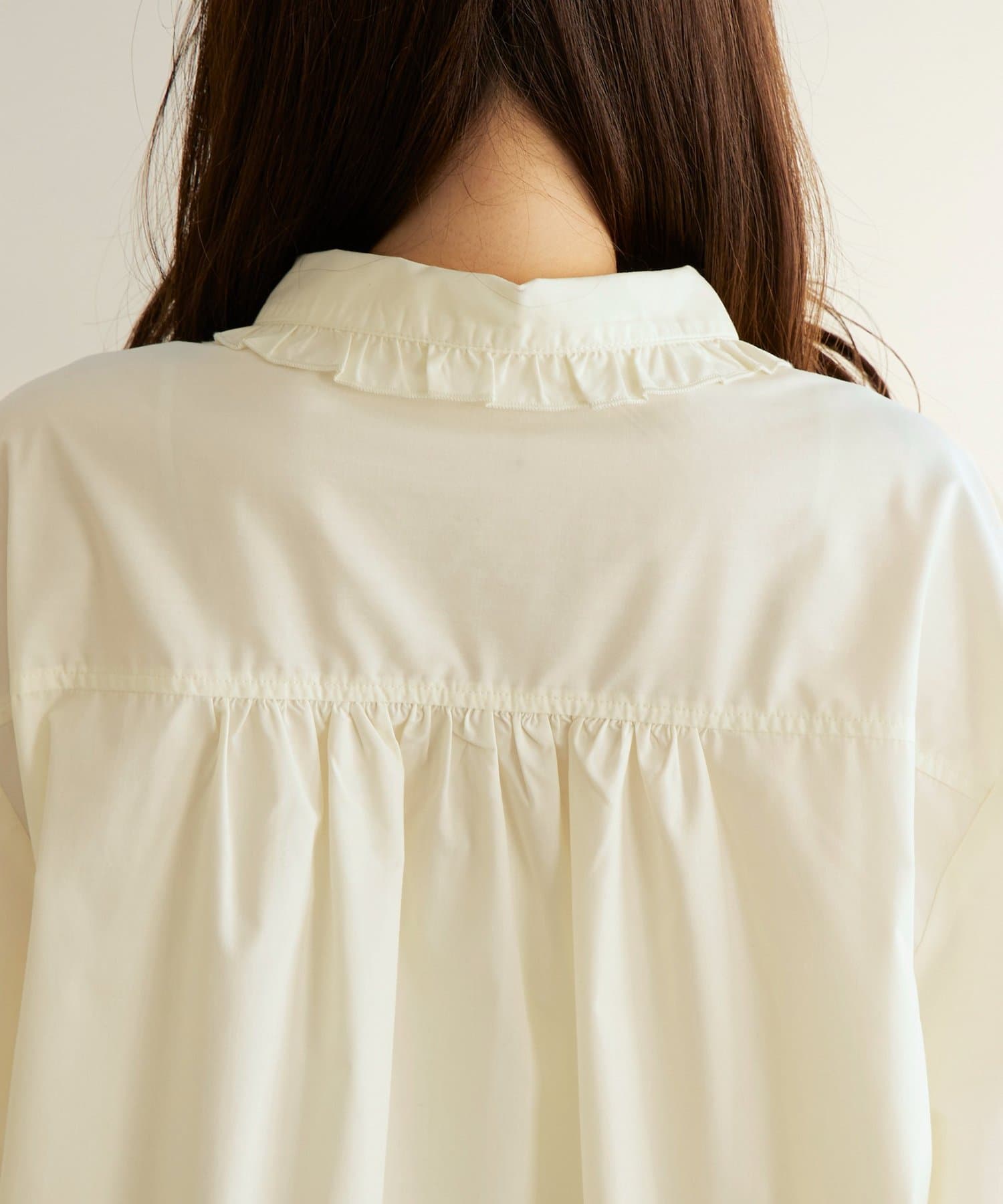 DISCOAT(ディスコート) 【SS先行予約/WEB限定】フリルカラーブラウス