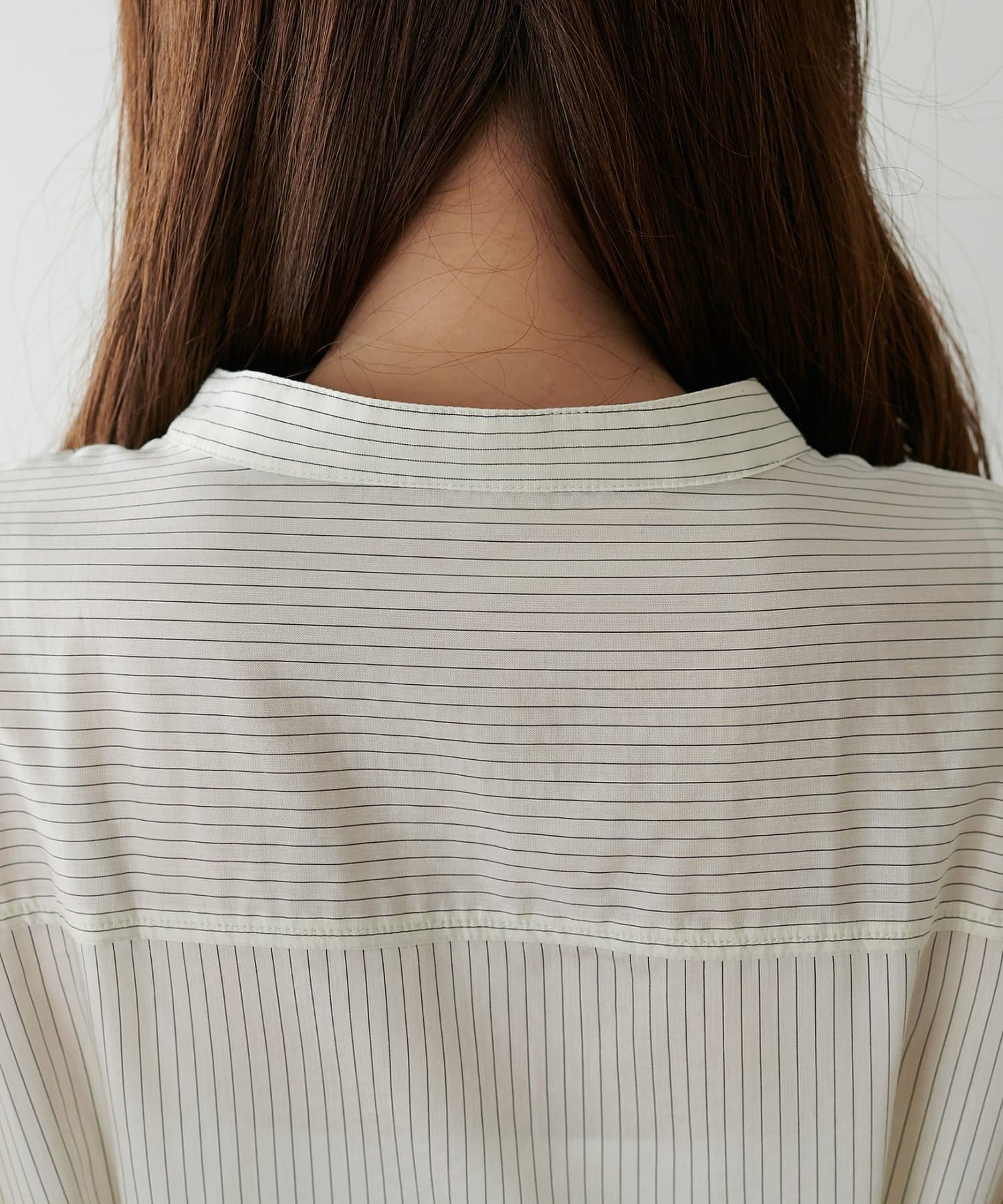 DISCOAT(ディスコート) 【SS先行予約/新色追加！/WEB限定】タックデザインオーバーシャツ