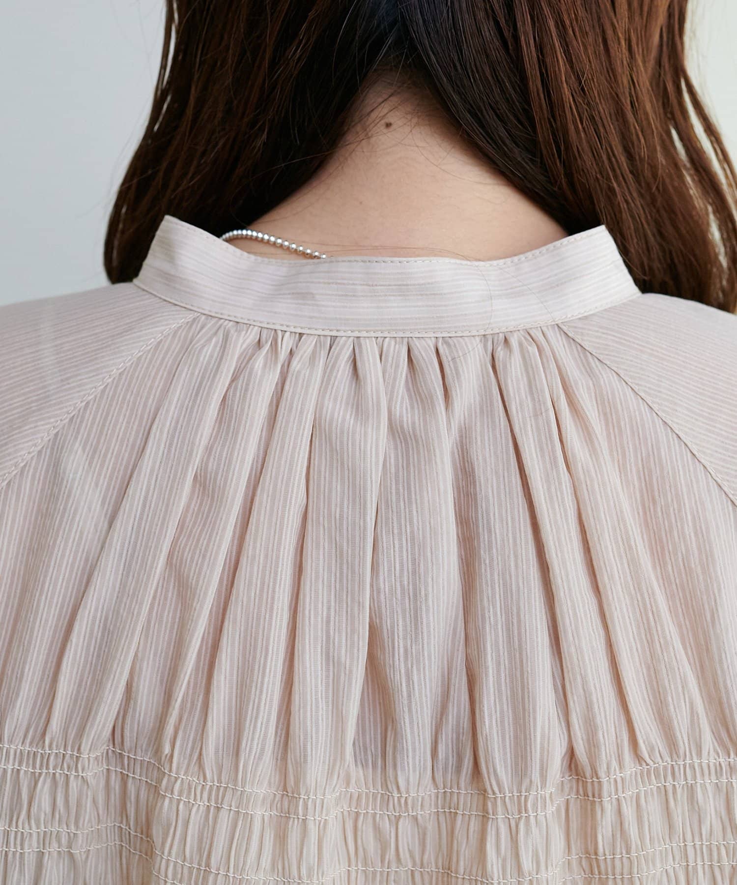 DISCOAT(ディスコート) 【SS先行予約/WEB限定】シャーリングデザインフレアシャツ