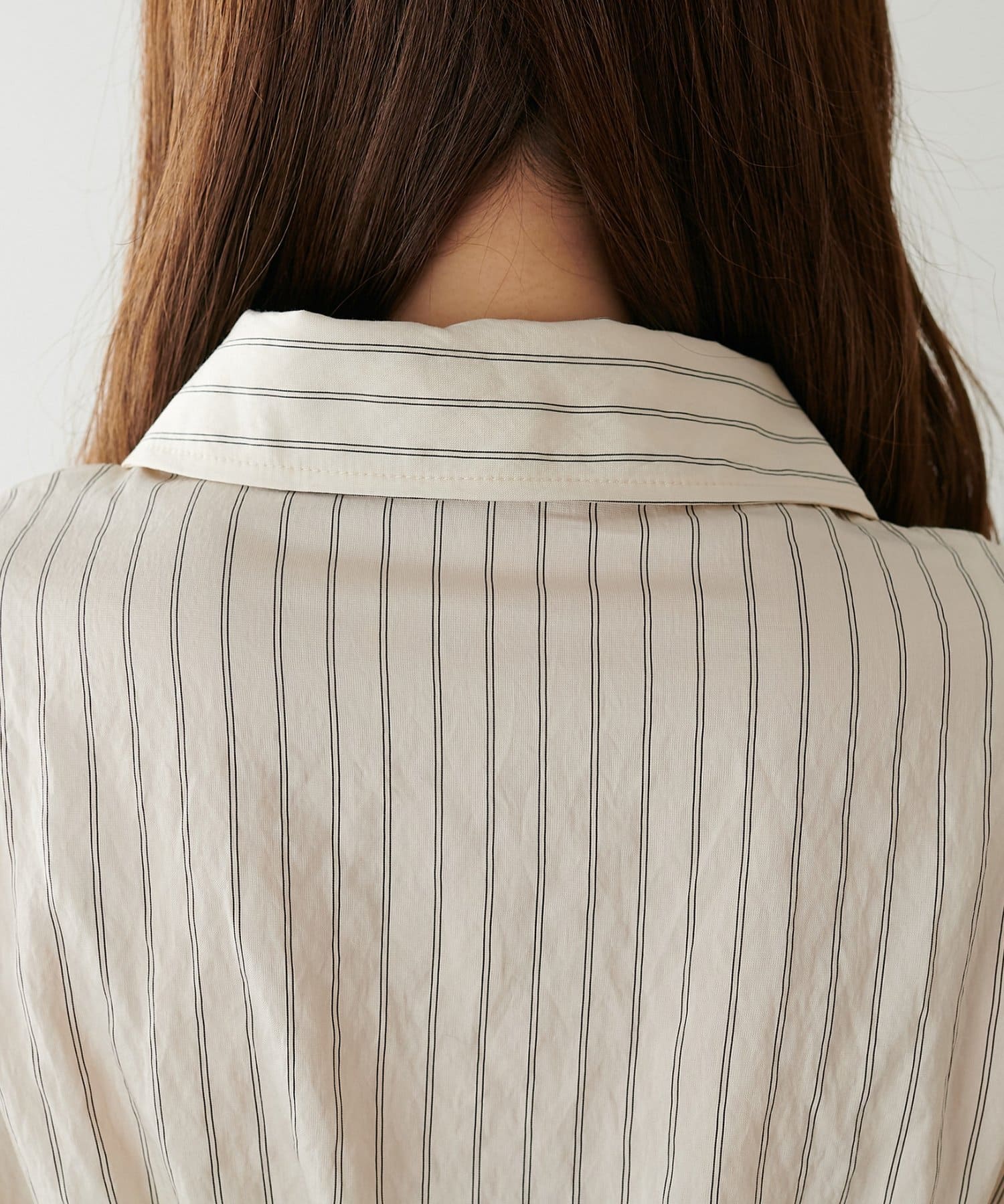 DISCOAT(ディスコート) 【SS先行予約/細見え/WEB限定】ビスチェシャーリングデザインシャツ