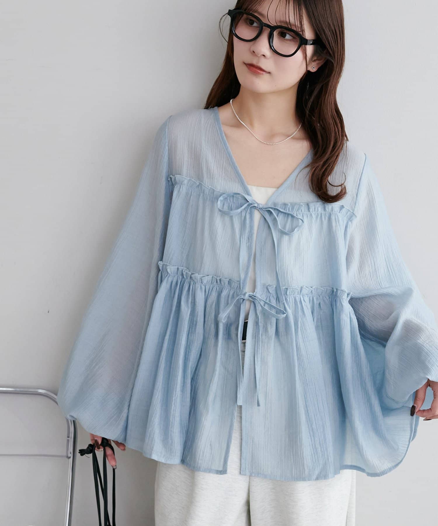 DISCOAT(ディスコート) 【SS先行予約/WEB限定】フロントリボンシアーブラウス