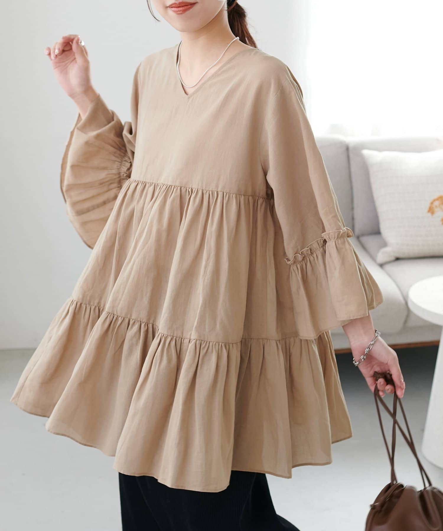 DISCOAT(ディスコート) 【SS先行予約/WEB限定】ティアードオーバースリーブブラウス