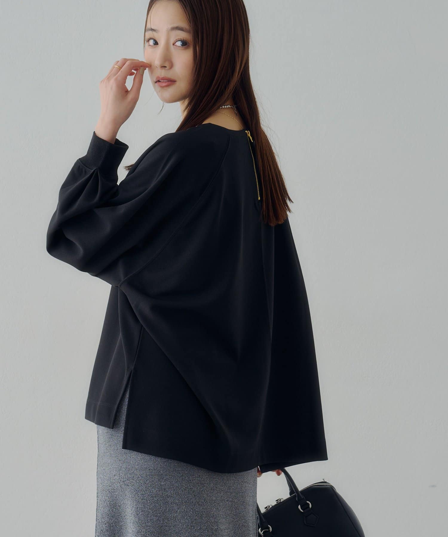 DISCOAT(ディスコート) 【Noka】ジップ使いドルマンプルオーバー