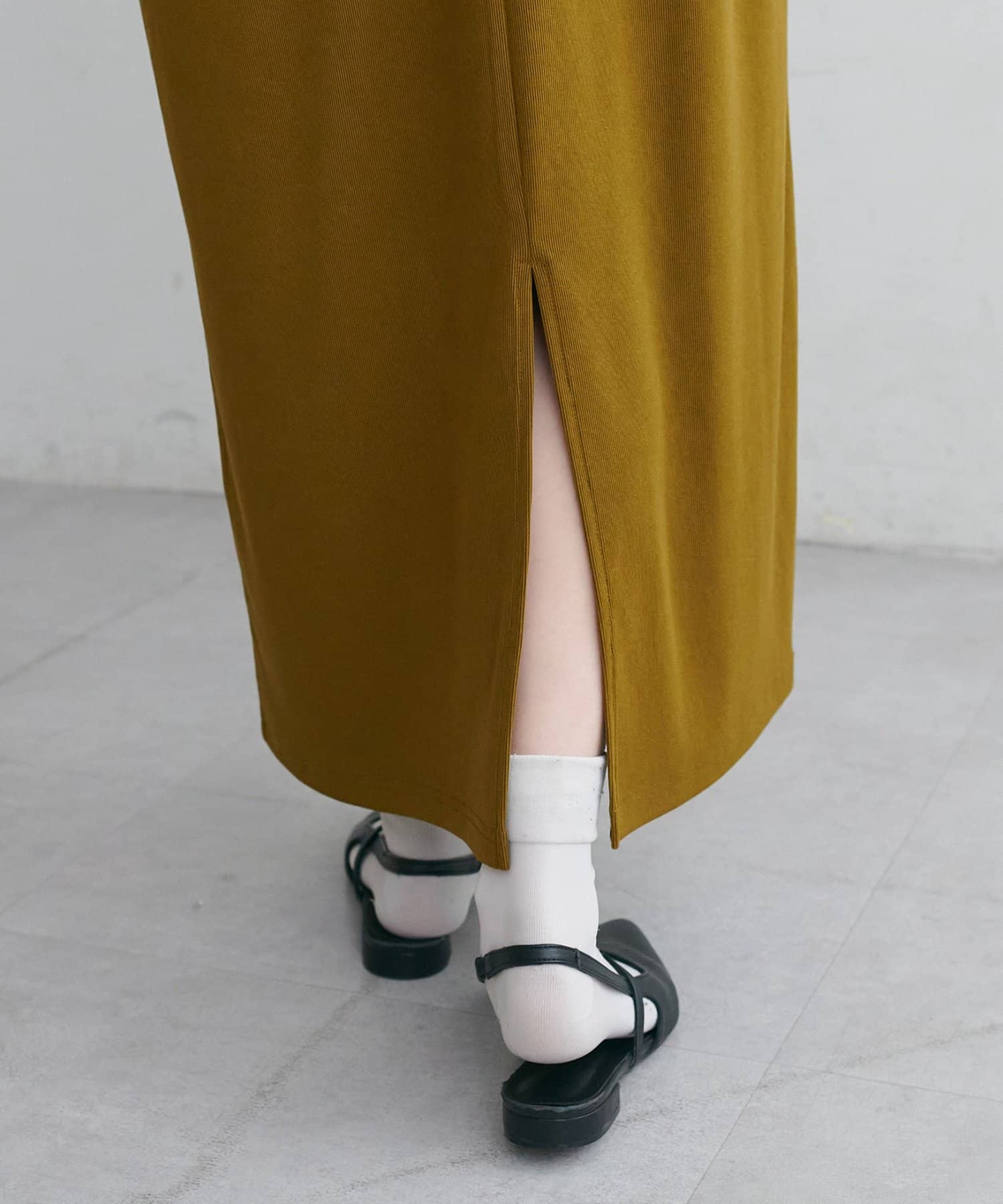 DISCOAT(ディスコート) 【WEB限定】ネックデザインロングスリーブワンピース