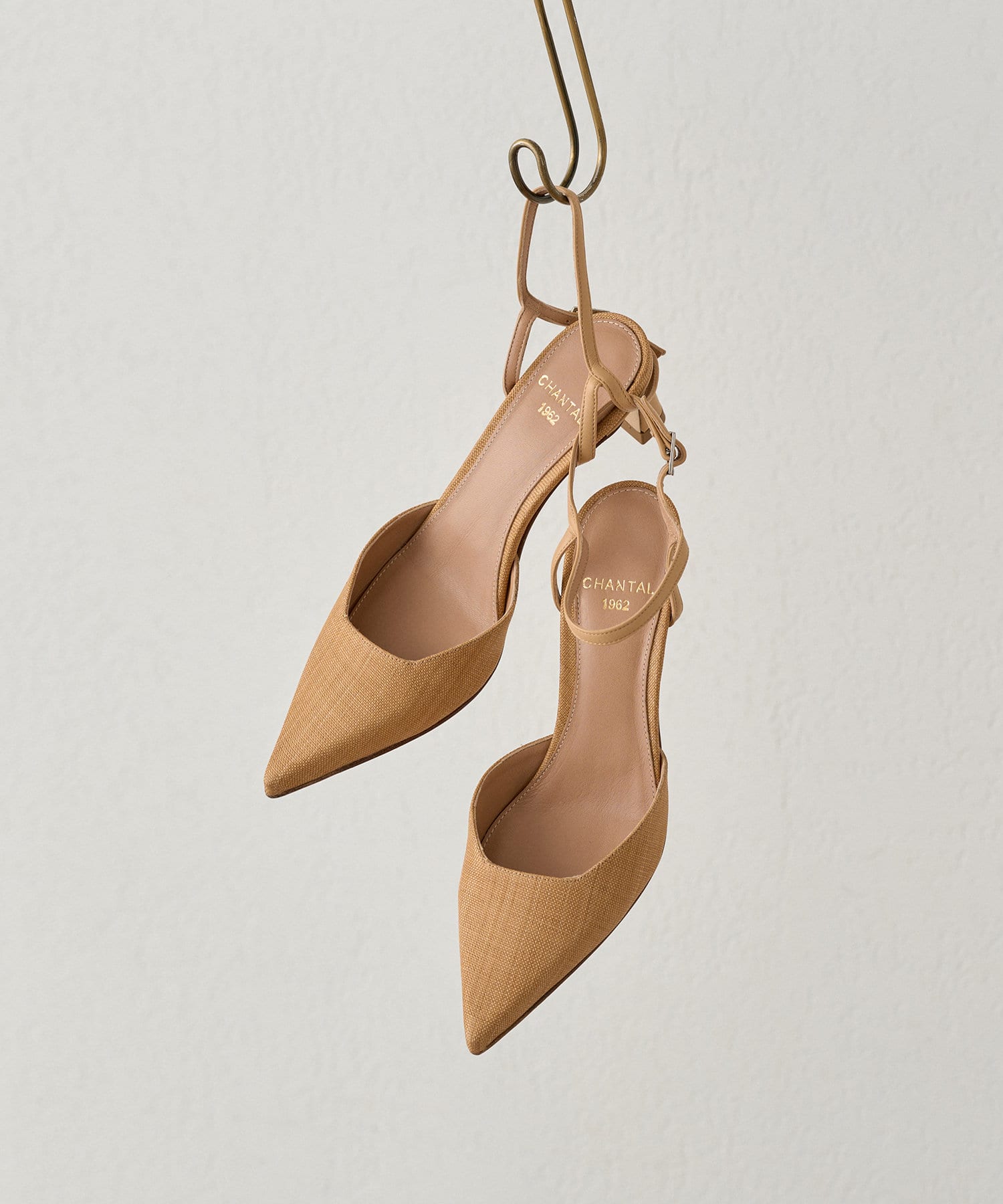 OUTLET(アウトレット) 【Loungedress】ラフィアポインテッドサンダル