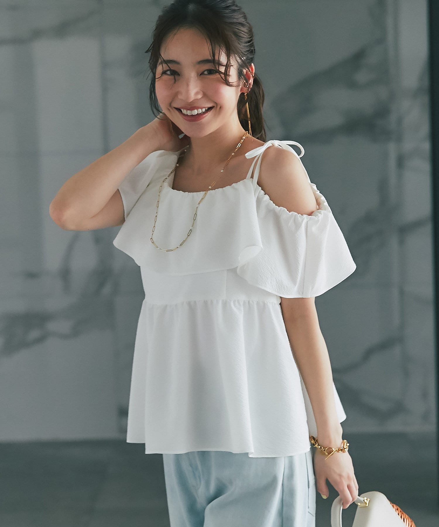 OUTLET(アウトレット) 【La boutique BonBon】アシメラッフルキャミブラウス