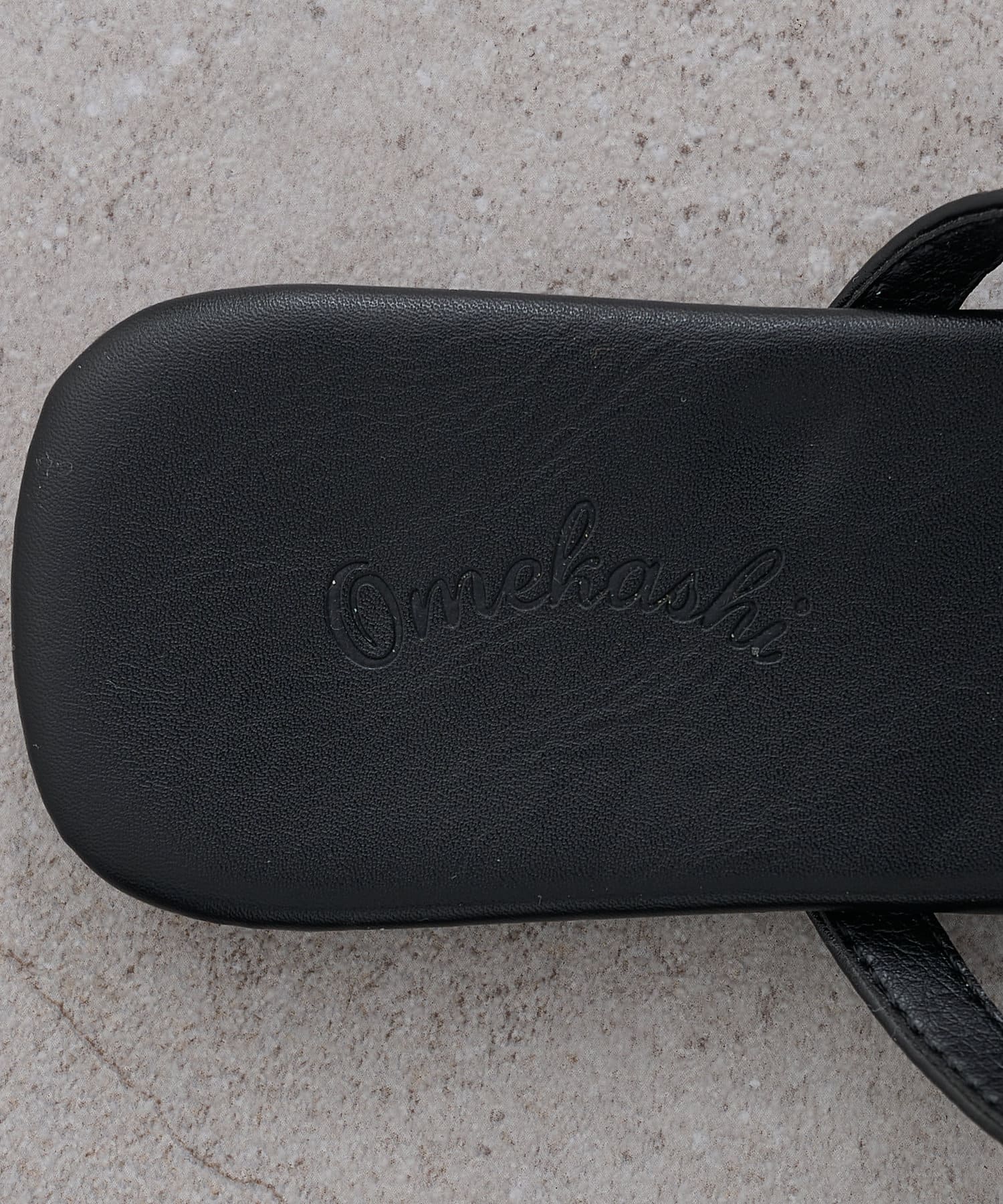 OUTLET(アウトレット) 【Omekashi】フラットトングサンダル