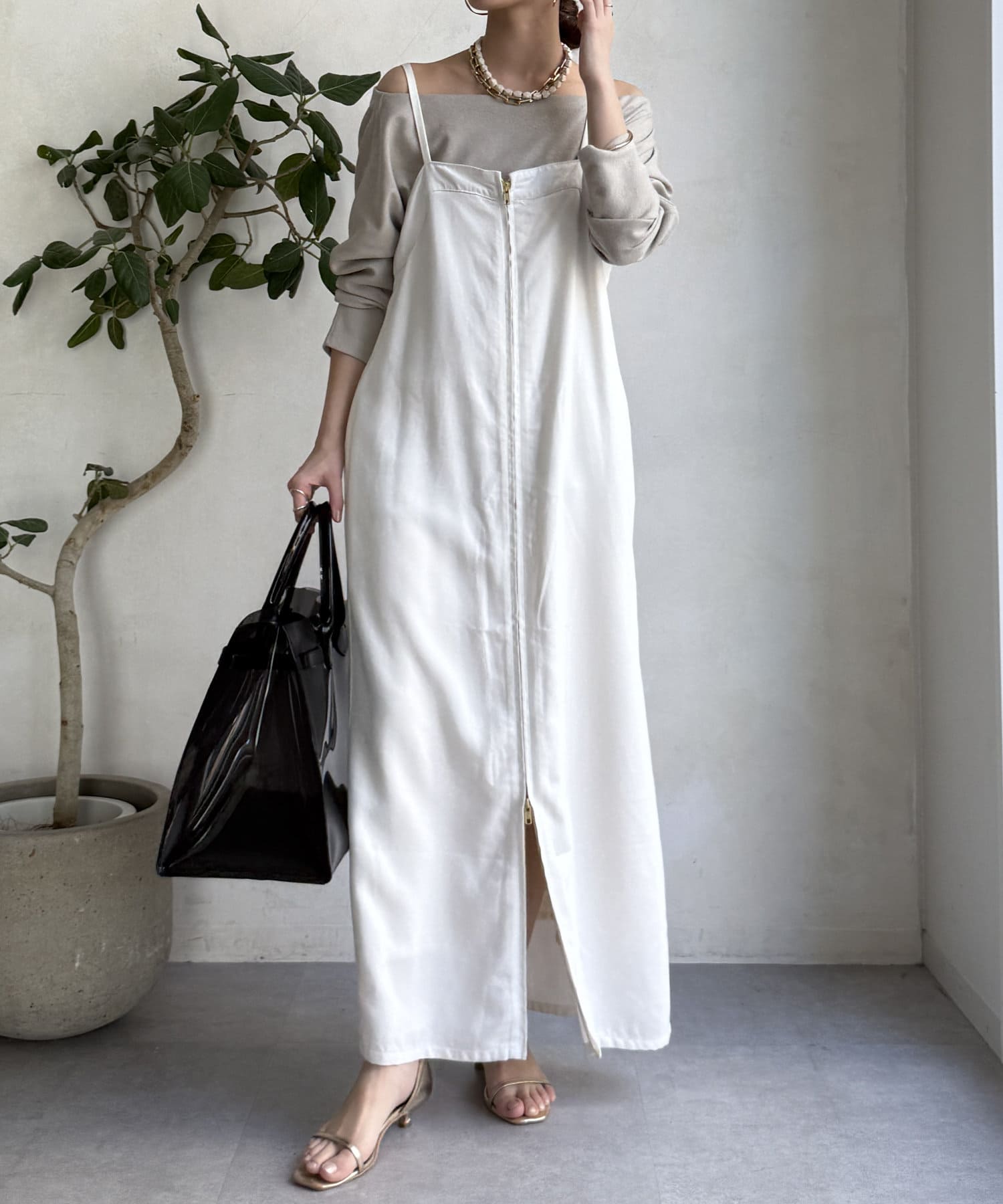 DouDou】ブークレーダンボールオフショル | OUTLET(アウトレット