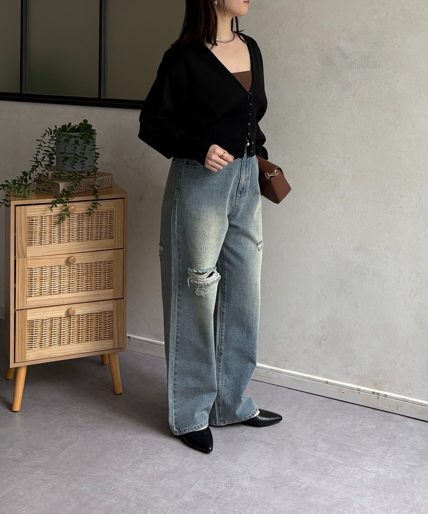 Thevon.(ゼヴォン) スポンジヤーン深Vネックカーディガン