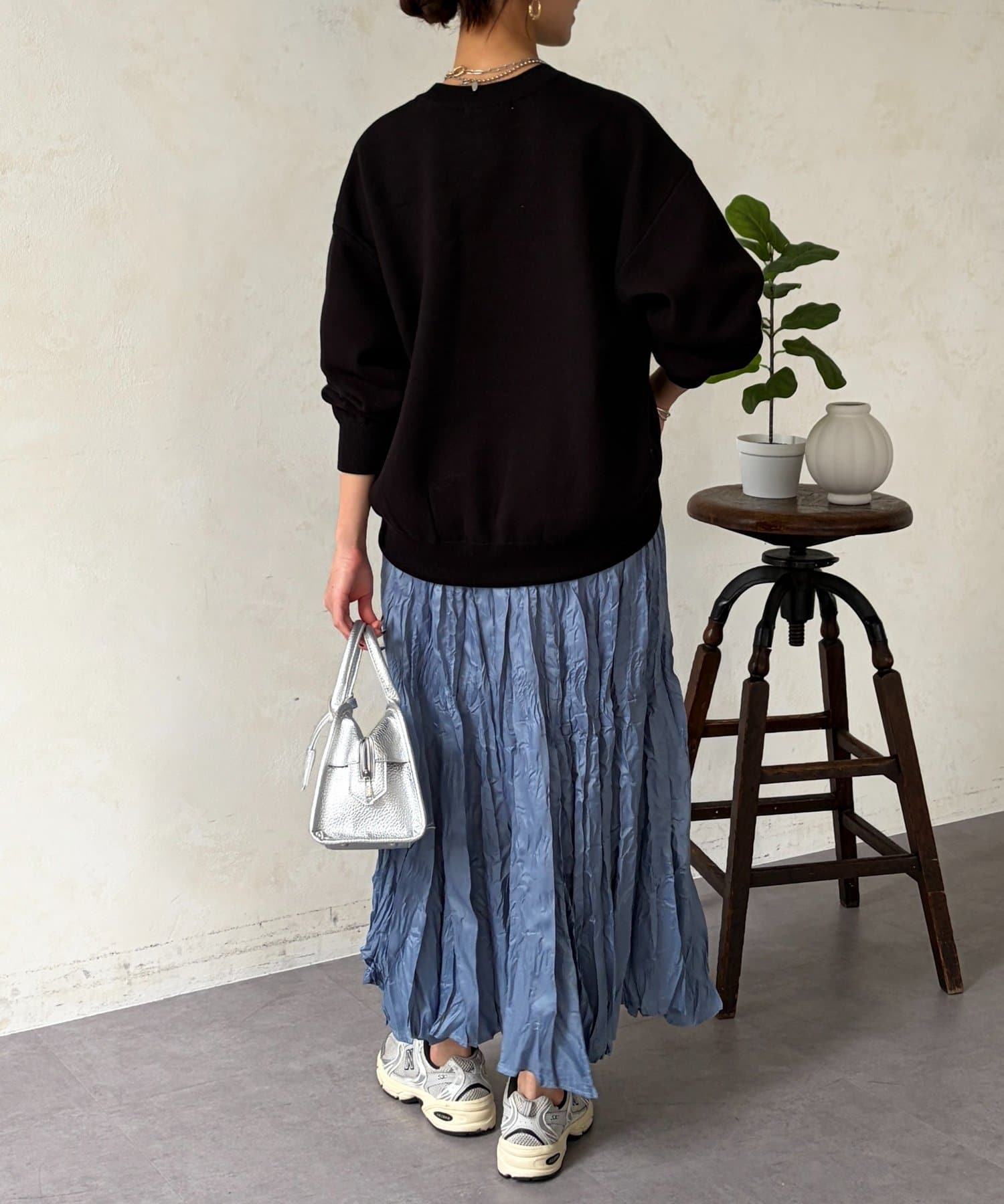 Chez toi(シェトワ) エンボスロゴスエットライクニット