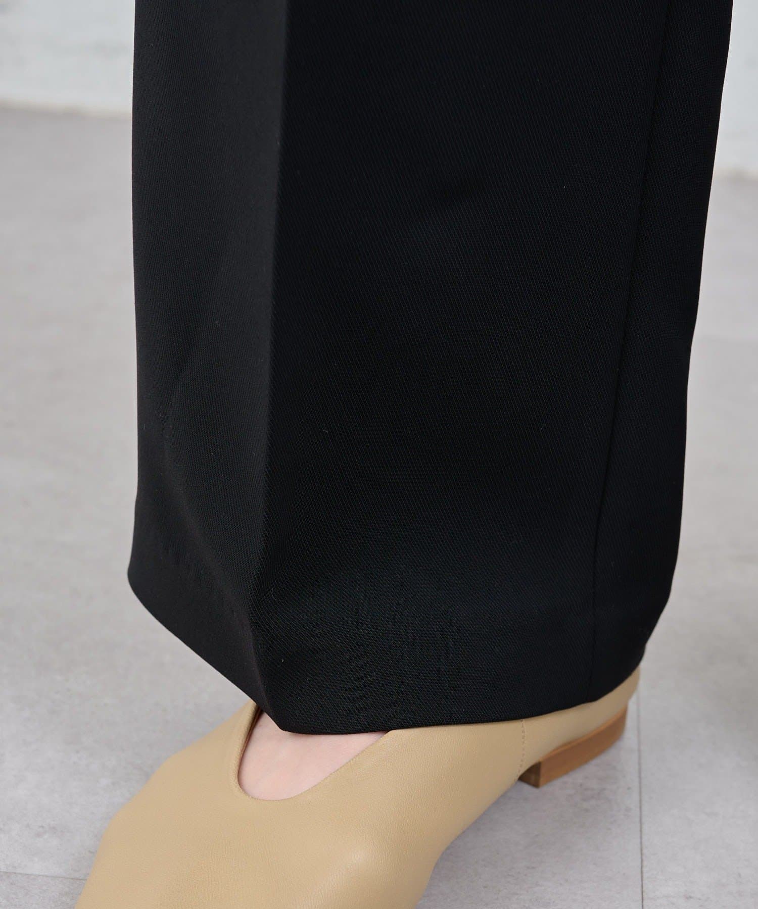 SHENERY(シーナリー) センタープレスパンツ