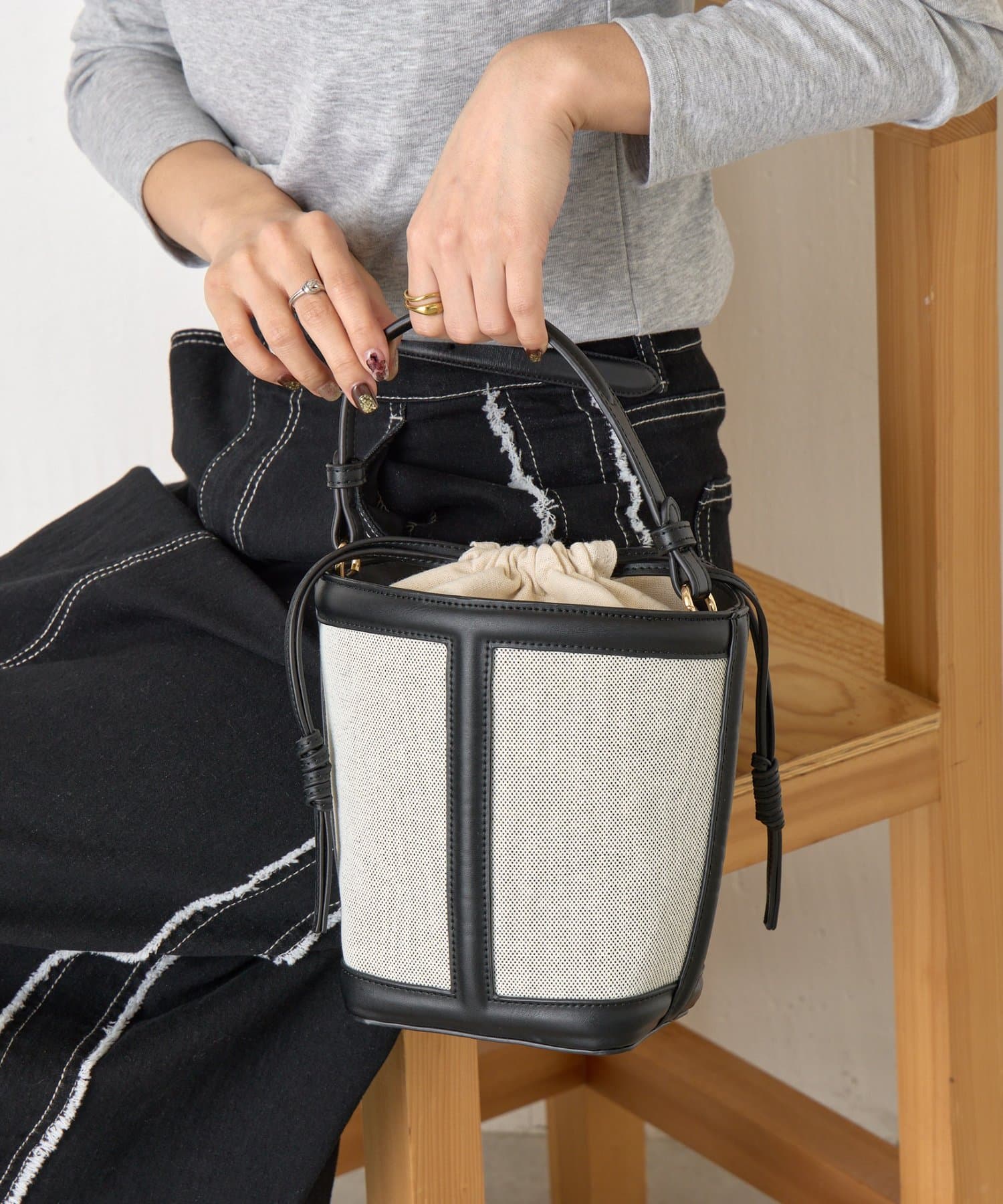 Jena　espace merveilleux(ジェナ　エスパスメルヴェイユ) エルガリーハンドバッグ