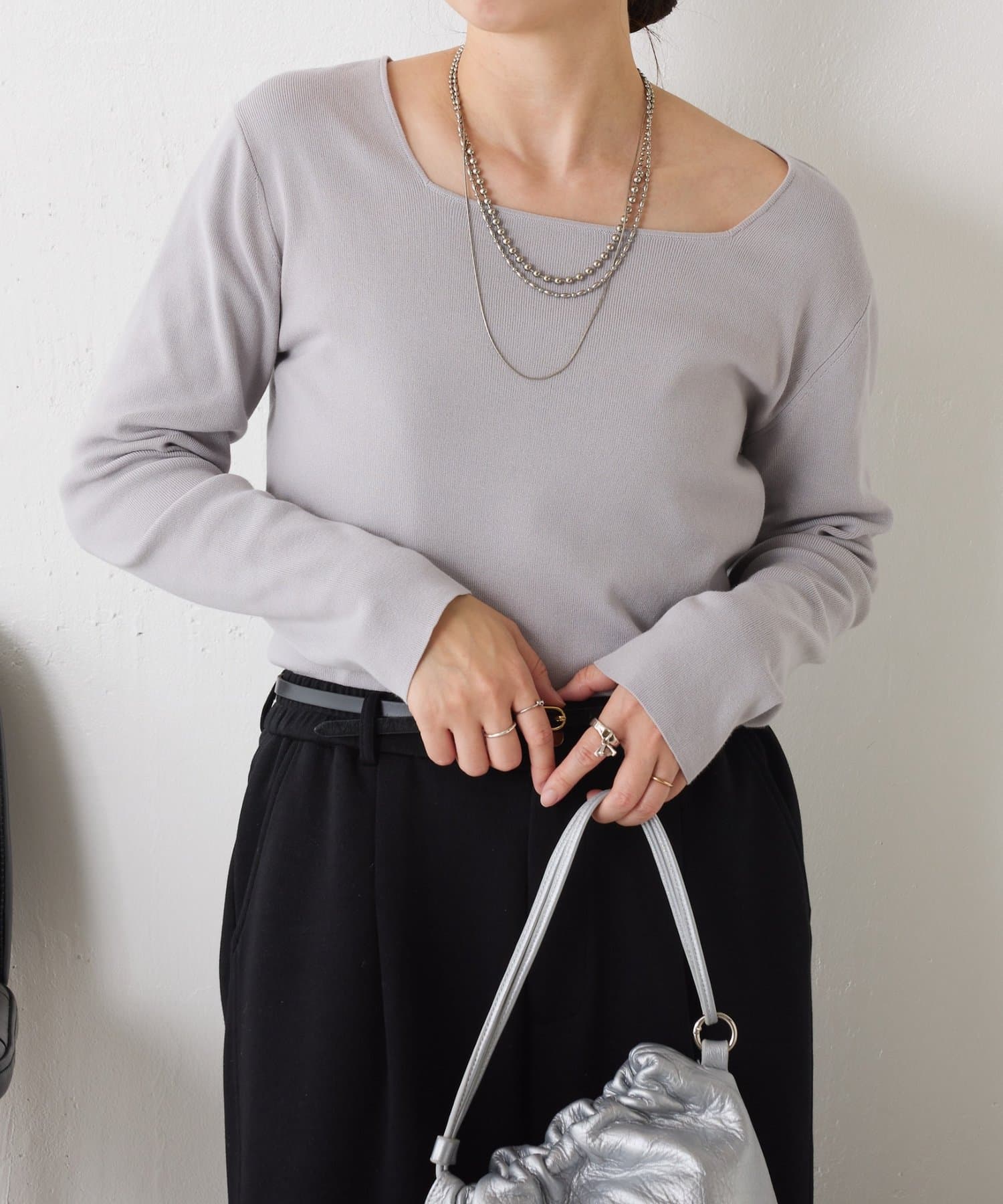 Jena　espace merveilleux(ジェナ　エスパスメルヴェイユ) 【好評につきコンパクトサイズ登場】スクエアネックニット