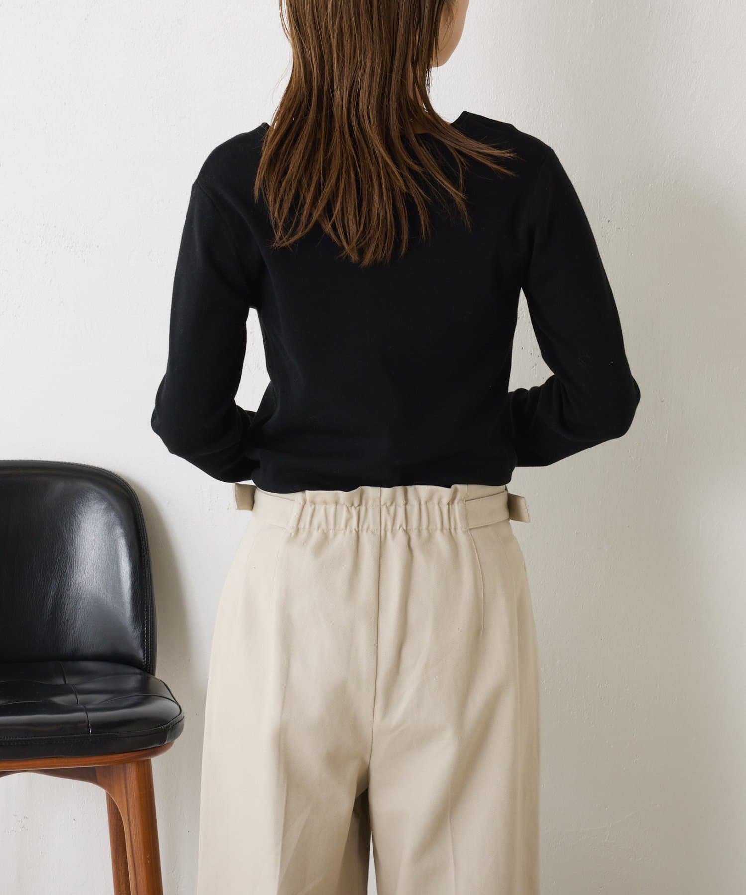 Jena　espace merveilleux(ジェナ　エスパスメルヴェイユ) 【好評につきコンパクトサイズ登場】スクエアネックニット