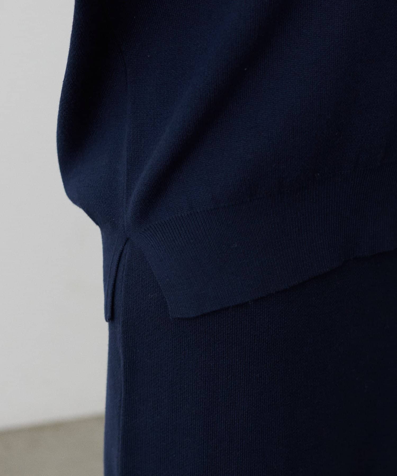 LARUTA(ラルータ) スウェットライクVネックニットプルオーバー